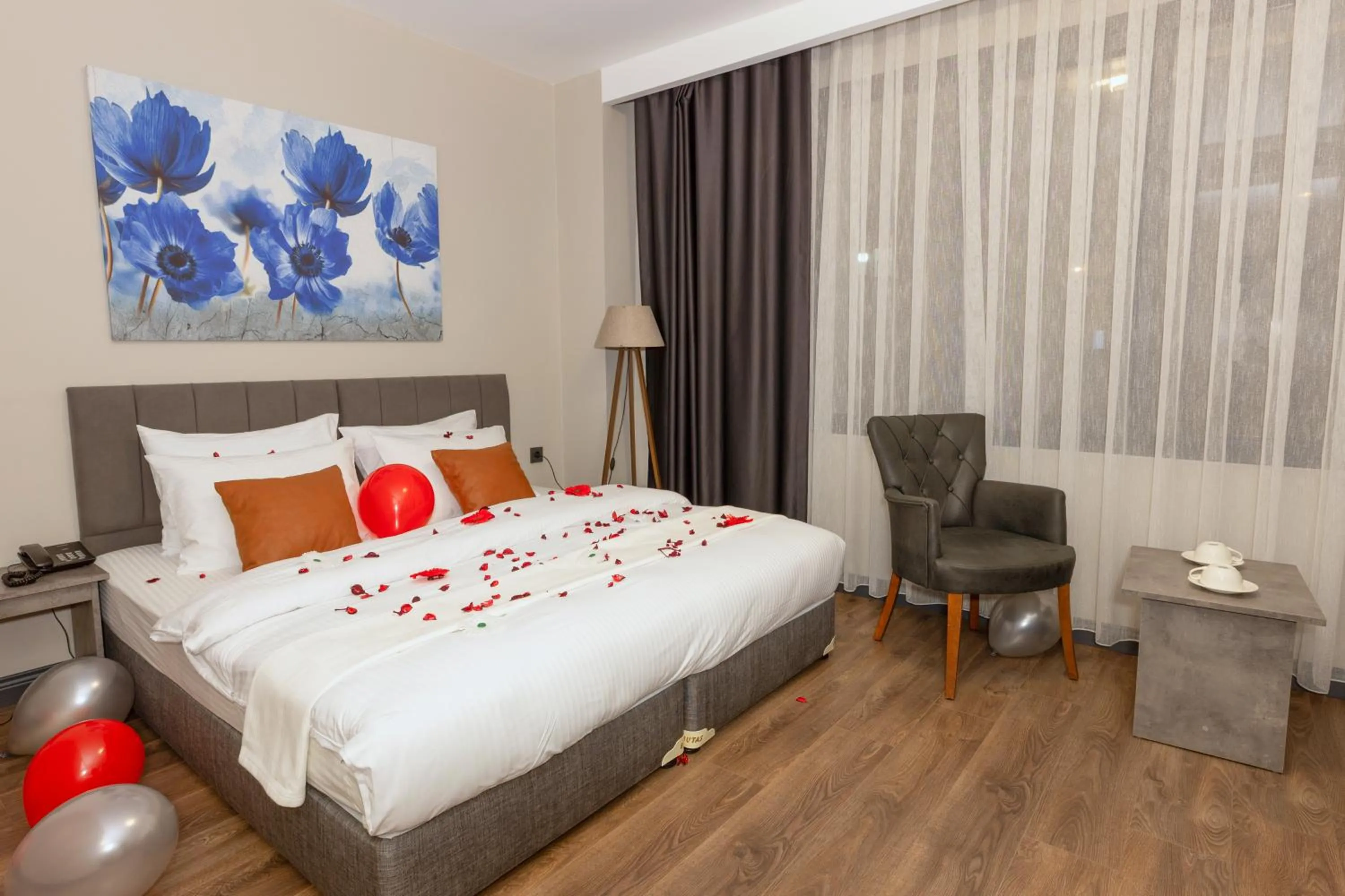 Photo of the whole room, Bed in Grand royal hotel