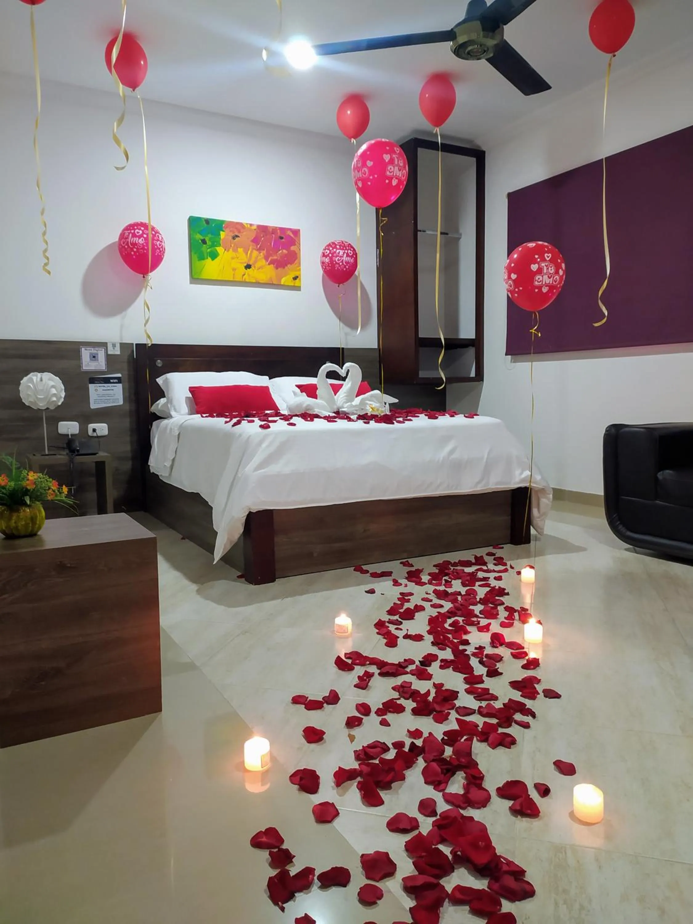 Bedroom, Bed in Hotel La Casa 1