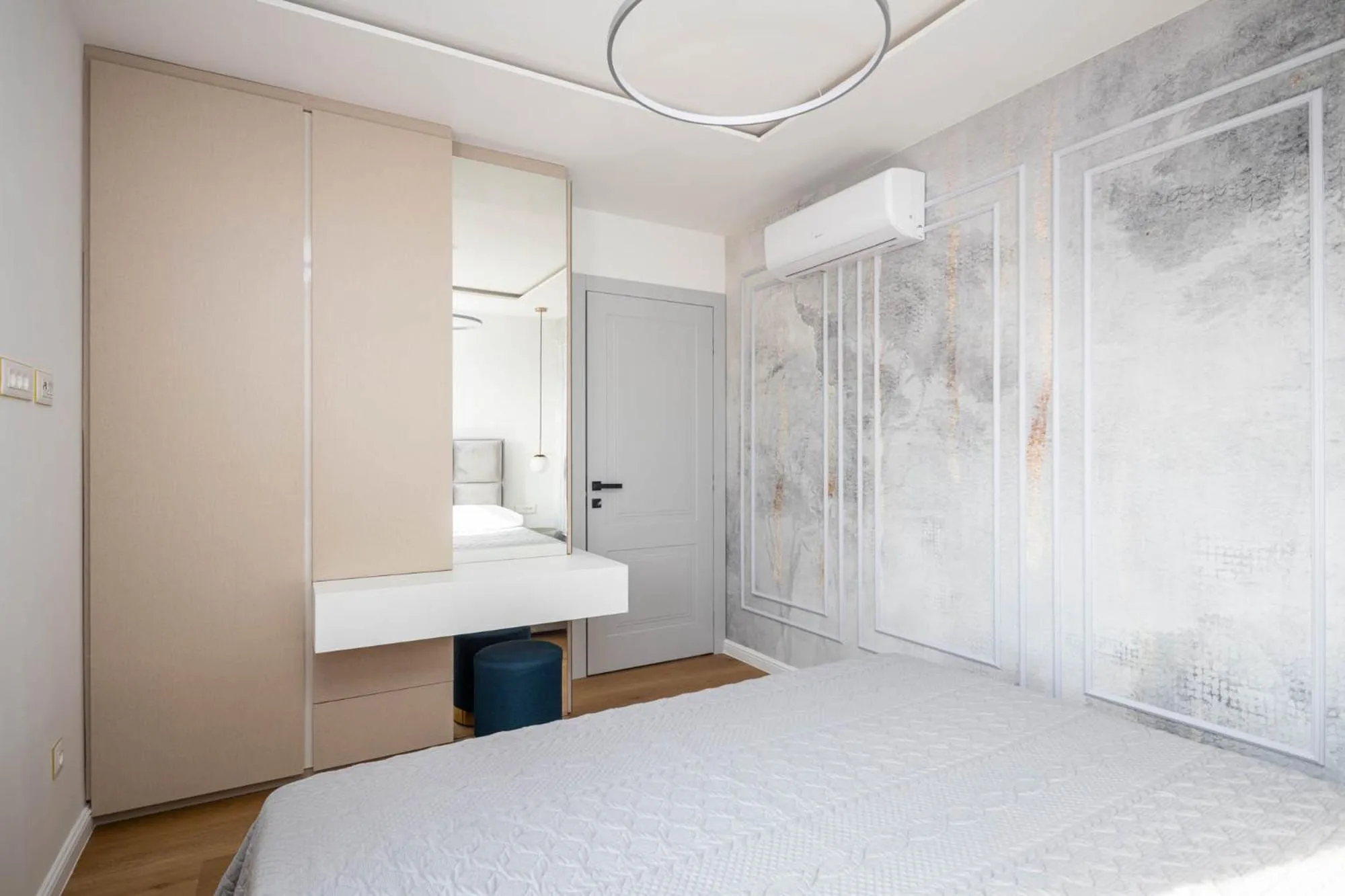 wardrobe, Bed in Villa Sorriso