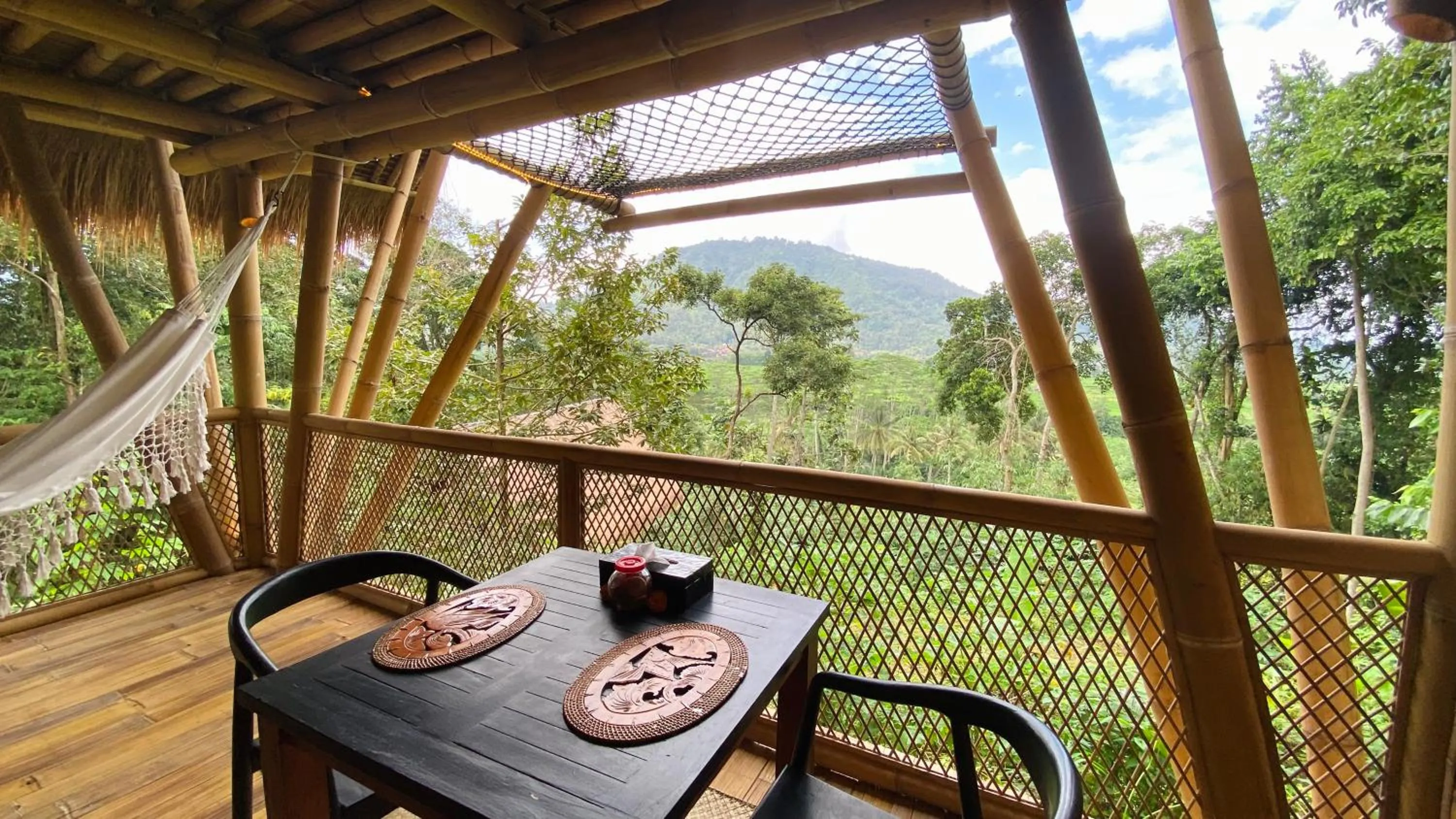 Dining area in Sandag Hill