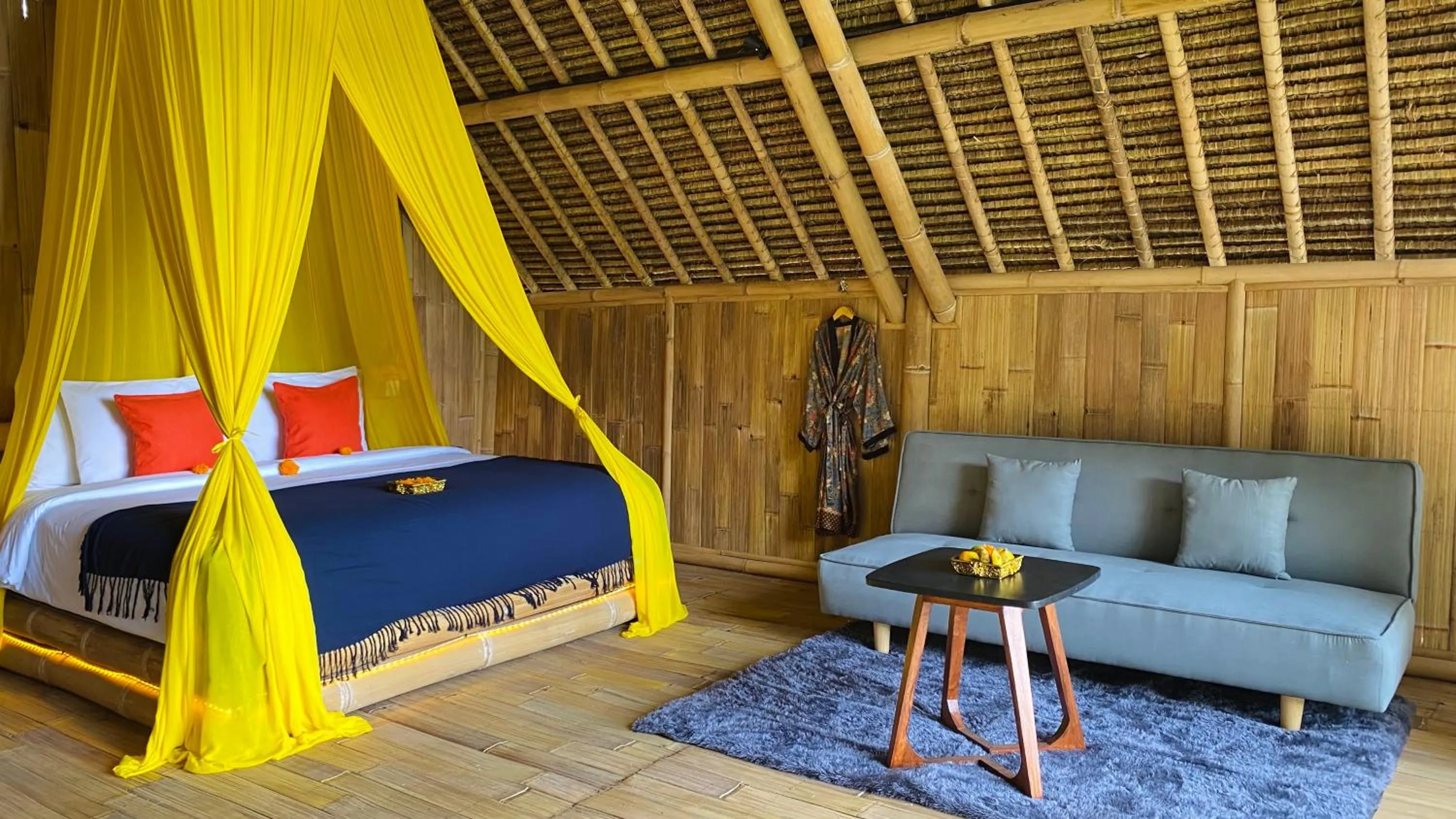 Bedroom, Bed in Sandag Hill