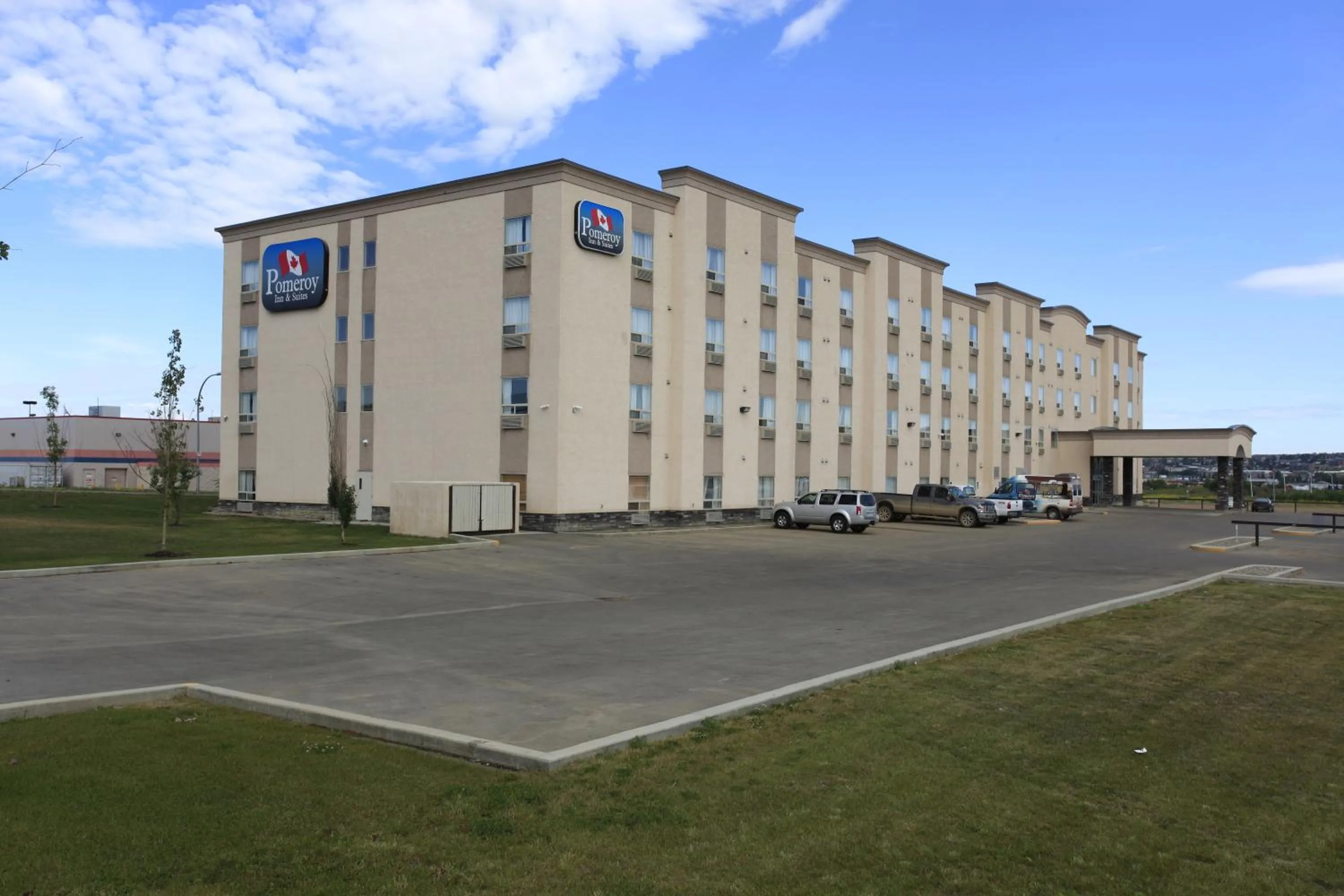 Property building in Pomeroy Inn and Suites Dawson Creek