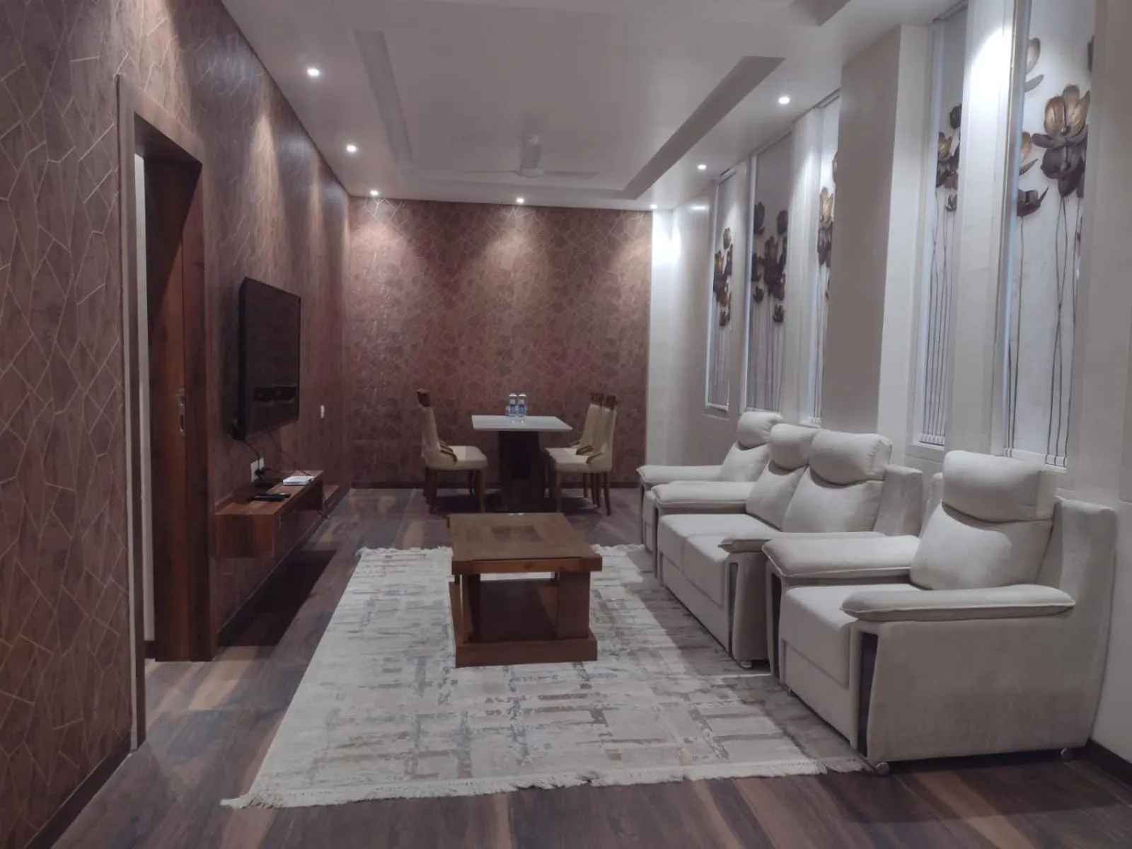 TV and multimedia, Seating Area in The Sky Land Hotel & Restaurant