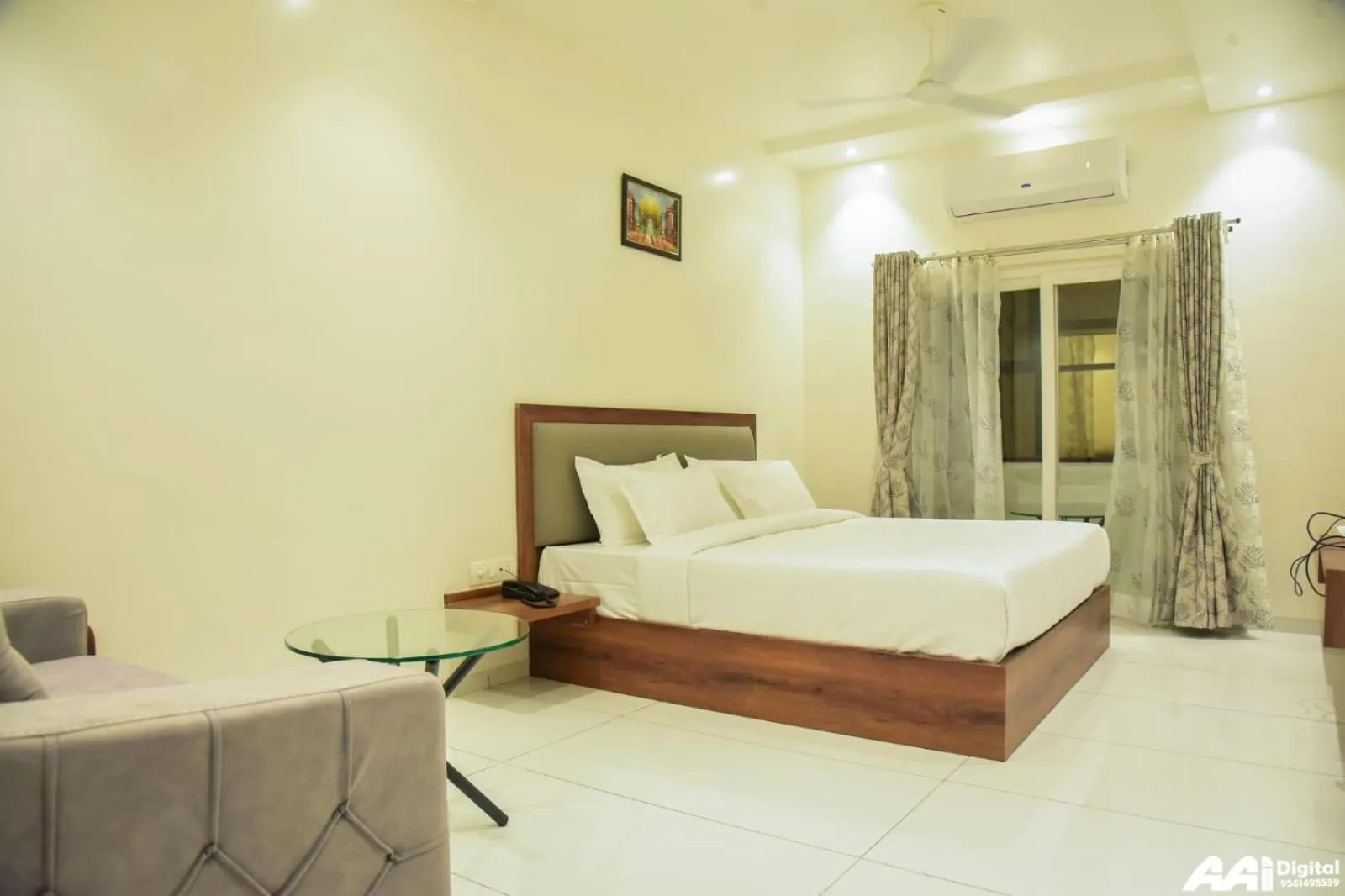 Bed in The Sky Land Hotel & Restaurant