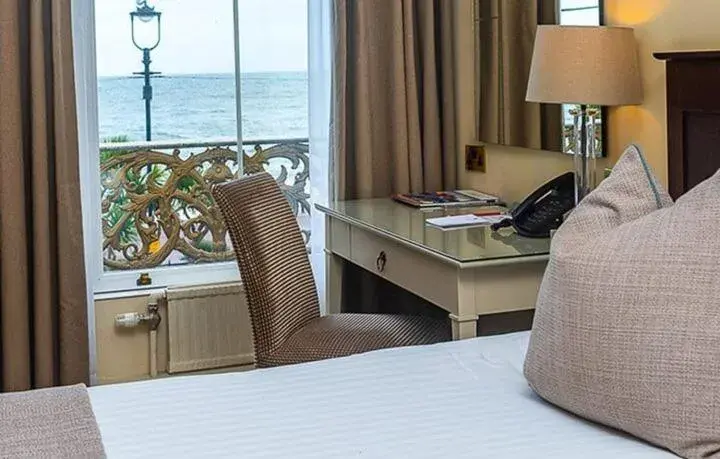 Executive Sea View in St George's Hotel - Llandudno Executive Sea View in St George's Hotel - Llandudno