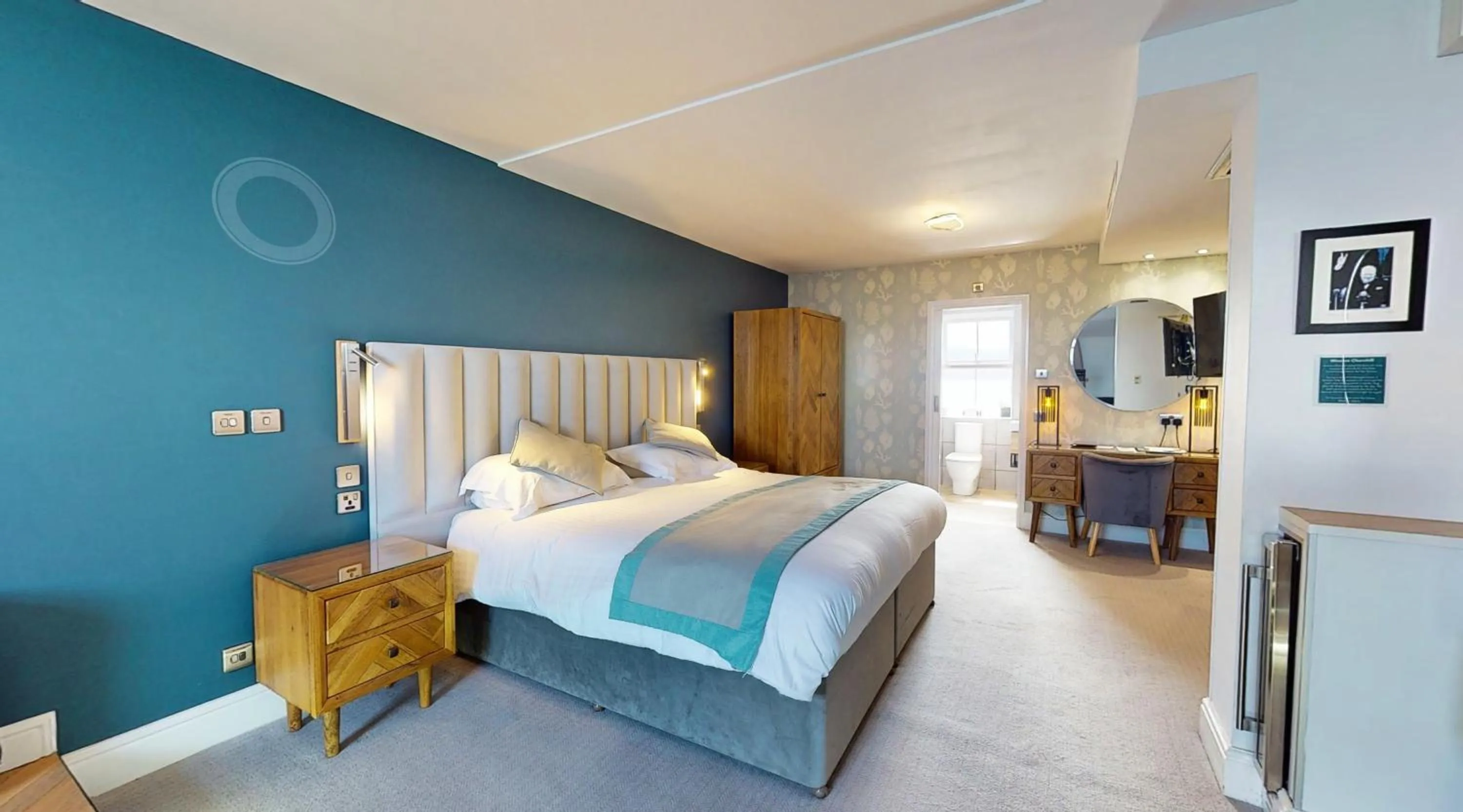 Bedroom, Bed in St George's Hotel - Llandudno