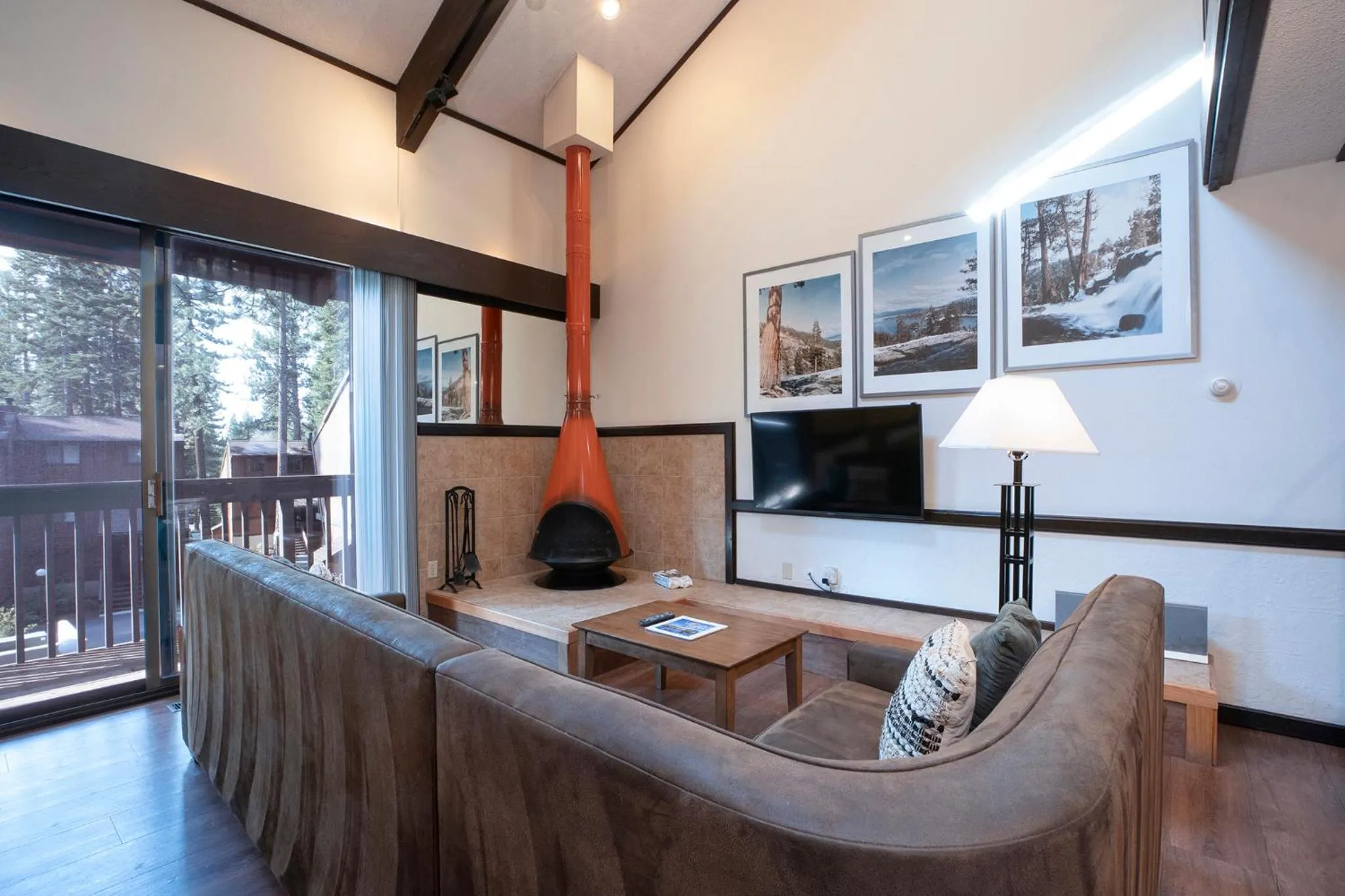 TV and multimedia in Club Tahoe Resort