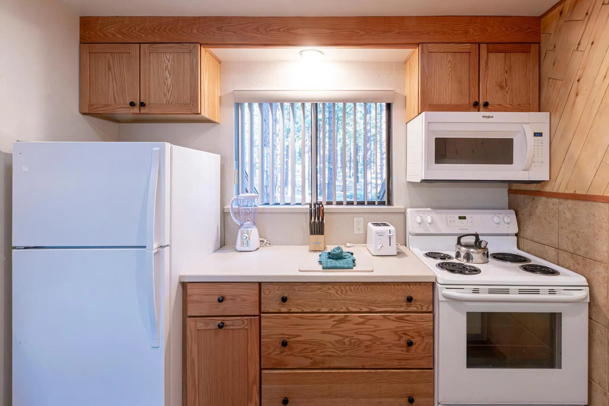 kitchen in Club Tahoe Resort