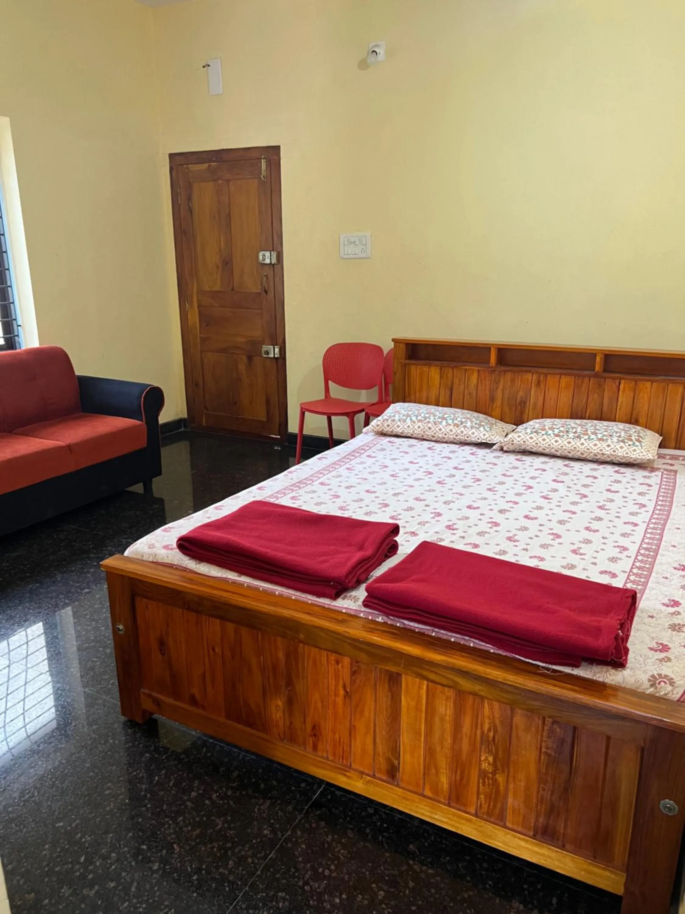 Bed in Devatha Homestay, Guest House, Hotel,Dharmasthala-2