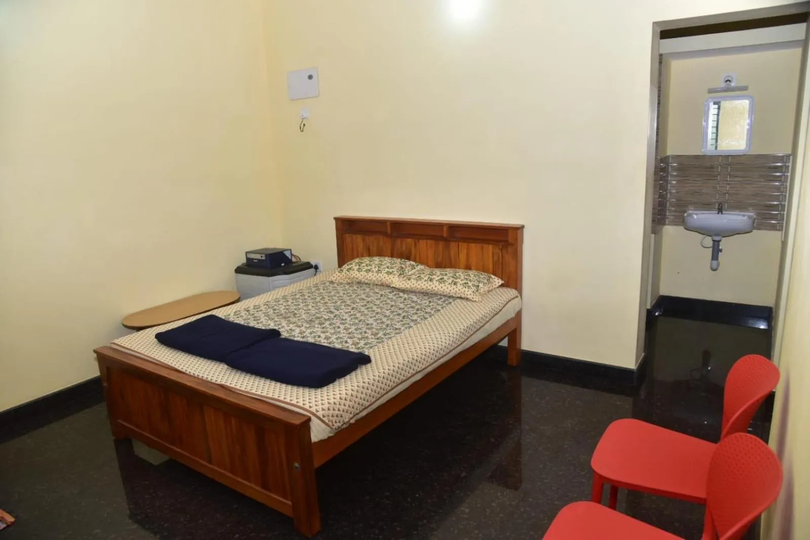 Bed in Devatha Homestay, Guest House, Hotel,Dharmasthala-2