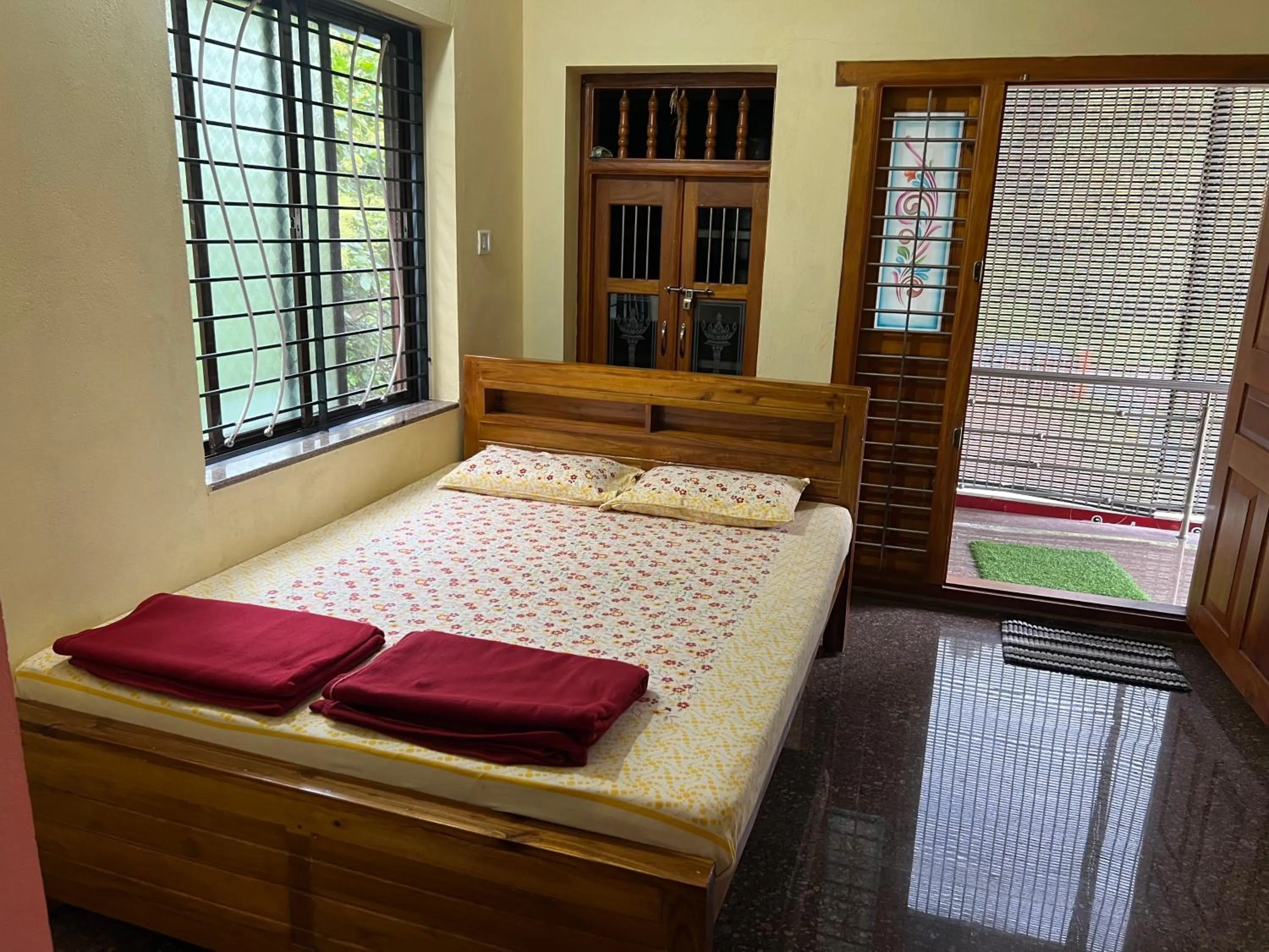 Bed in Devatha Homestay, Guest House, Hotel,Dharmasthala-2