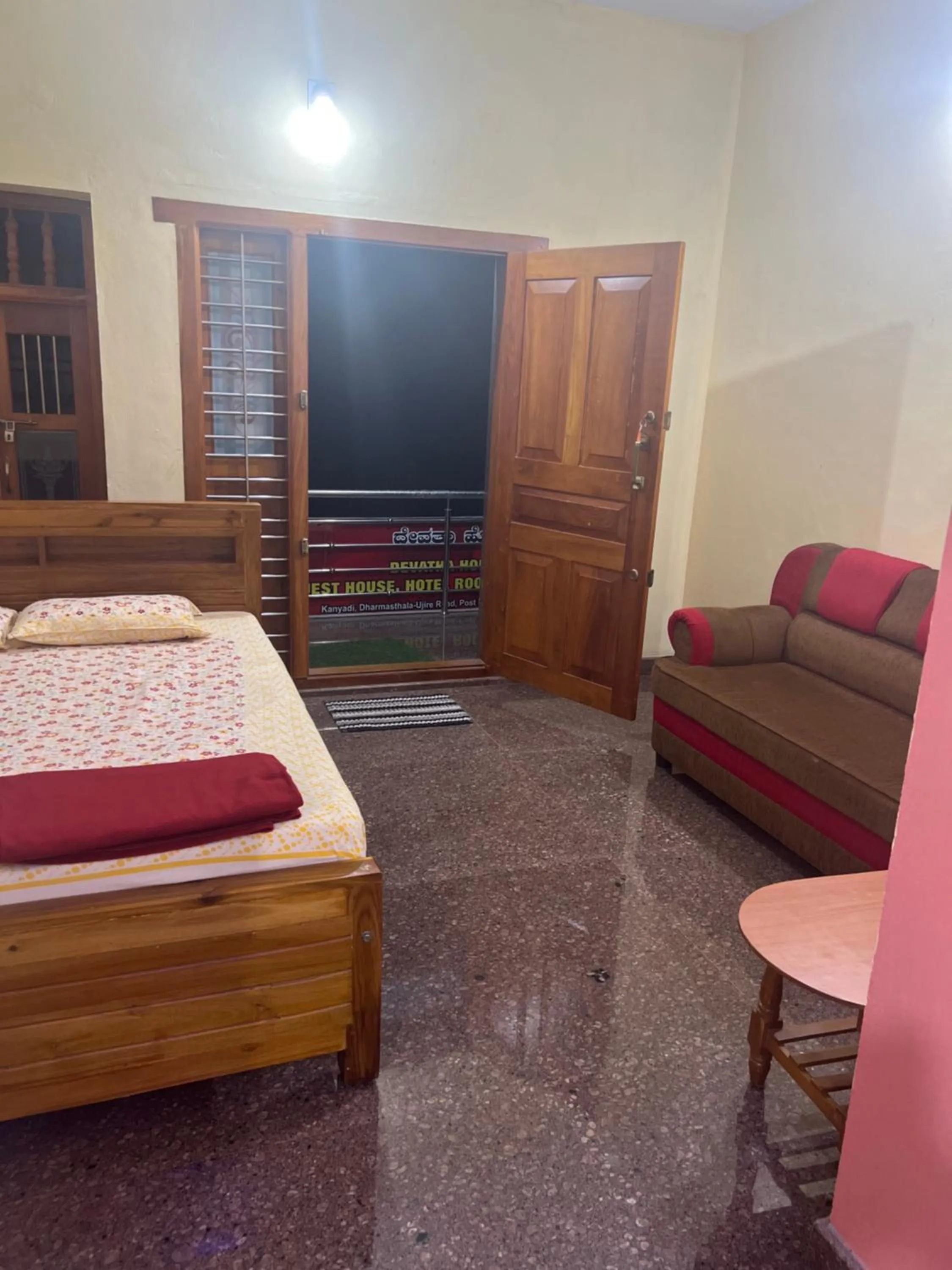 Bed in Devatha Homestay, Guest House, Hotel,Dharmasthala-2