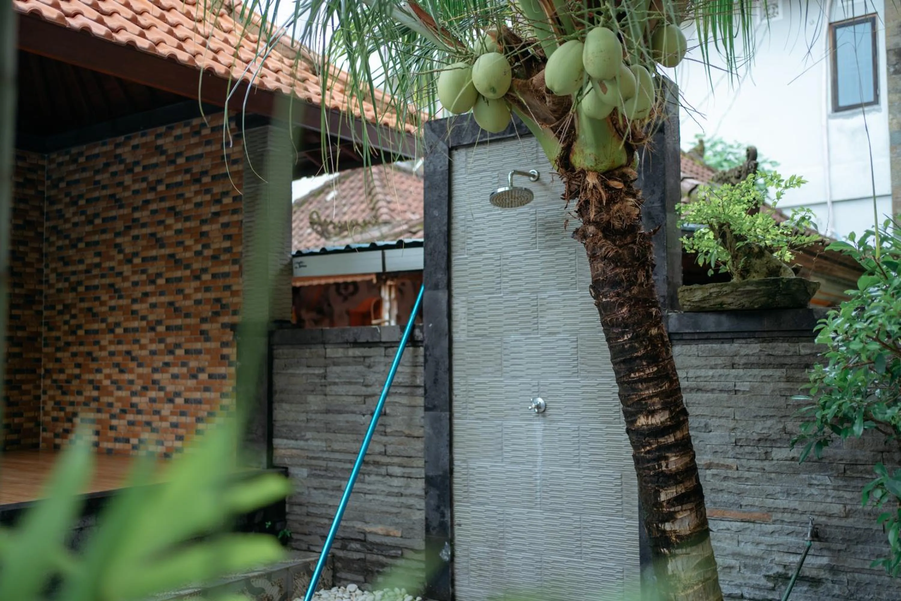 Shower in Wana Kubu Homestay