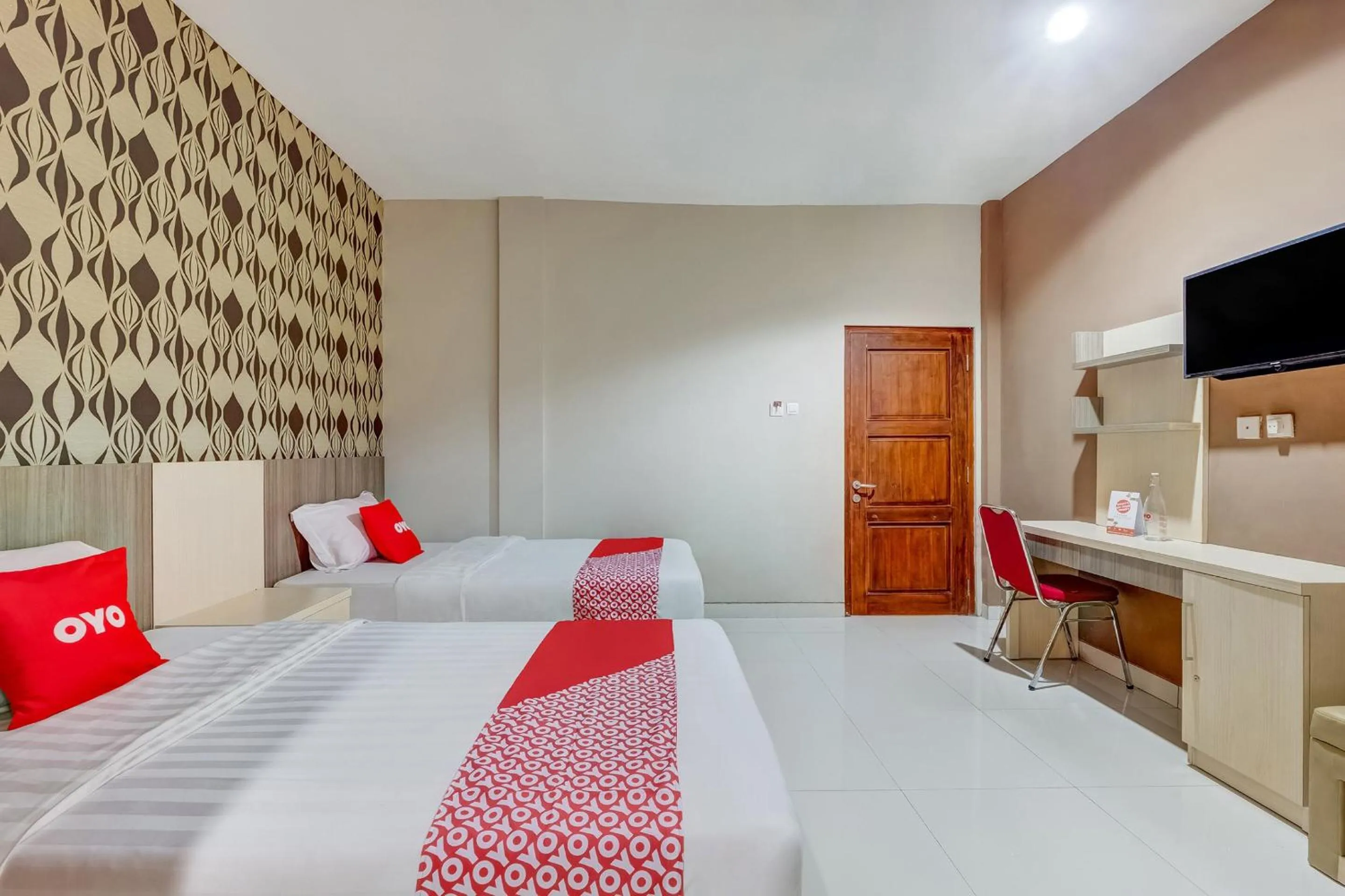 Bedroom in OYO Flagship Tembok Batu Residence