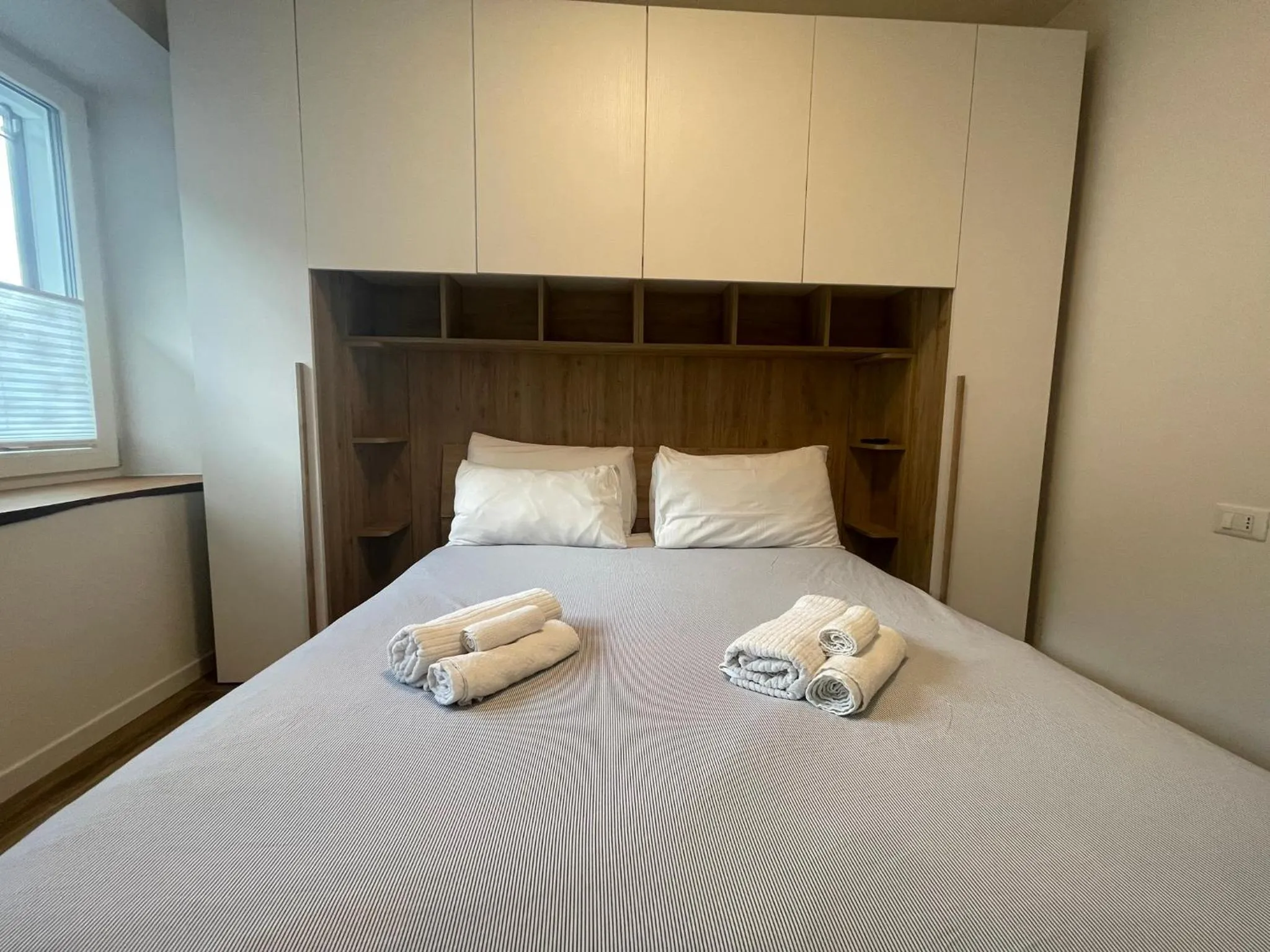 Bed in SnowLake Suite & Apartment