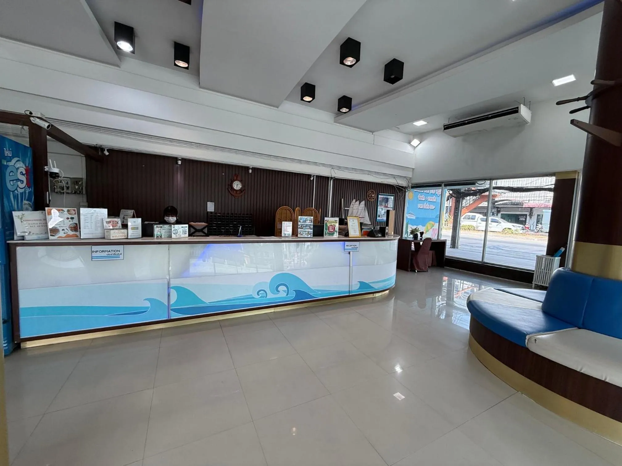 Bed By Cruise Hotel At Samakkhi-Tivanont