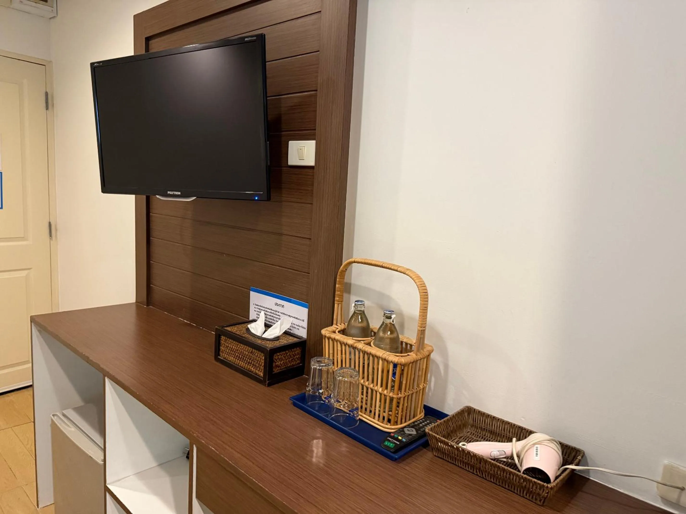 Bed By Cruise Hotel At Samakkhi-Tivanont