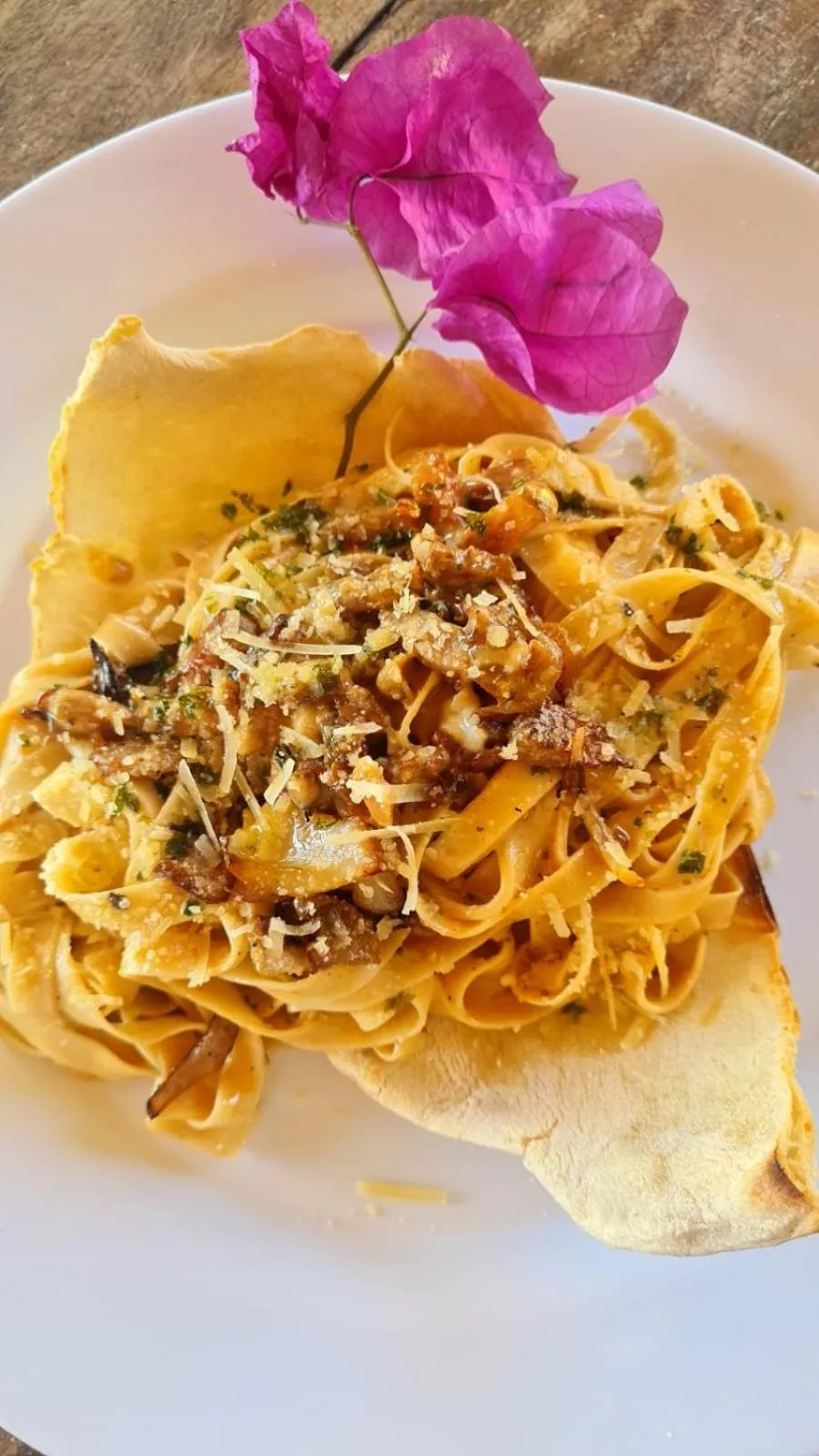 Restaurant/places to eat in Eco-Hotel Chevere Beach