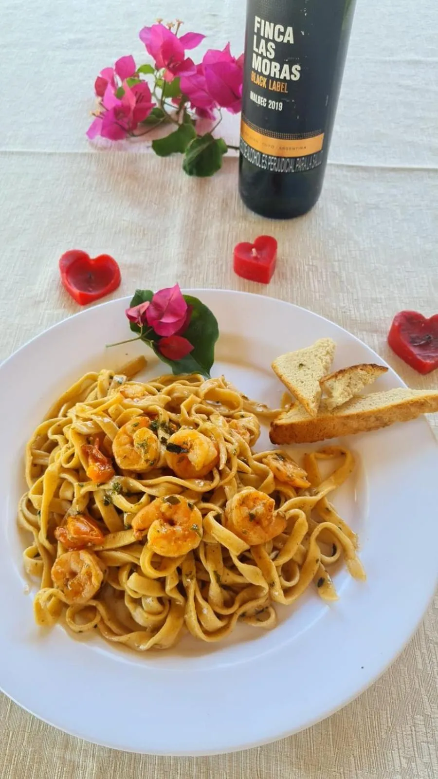 Restaurant/places to eat in Eco-Hotel Chevere Beach