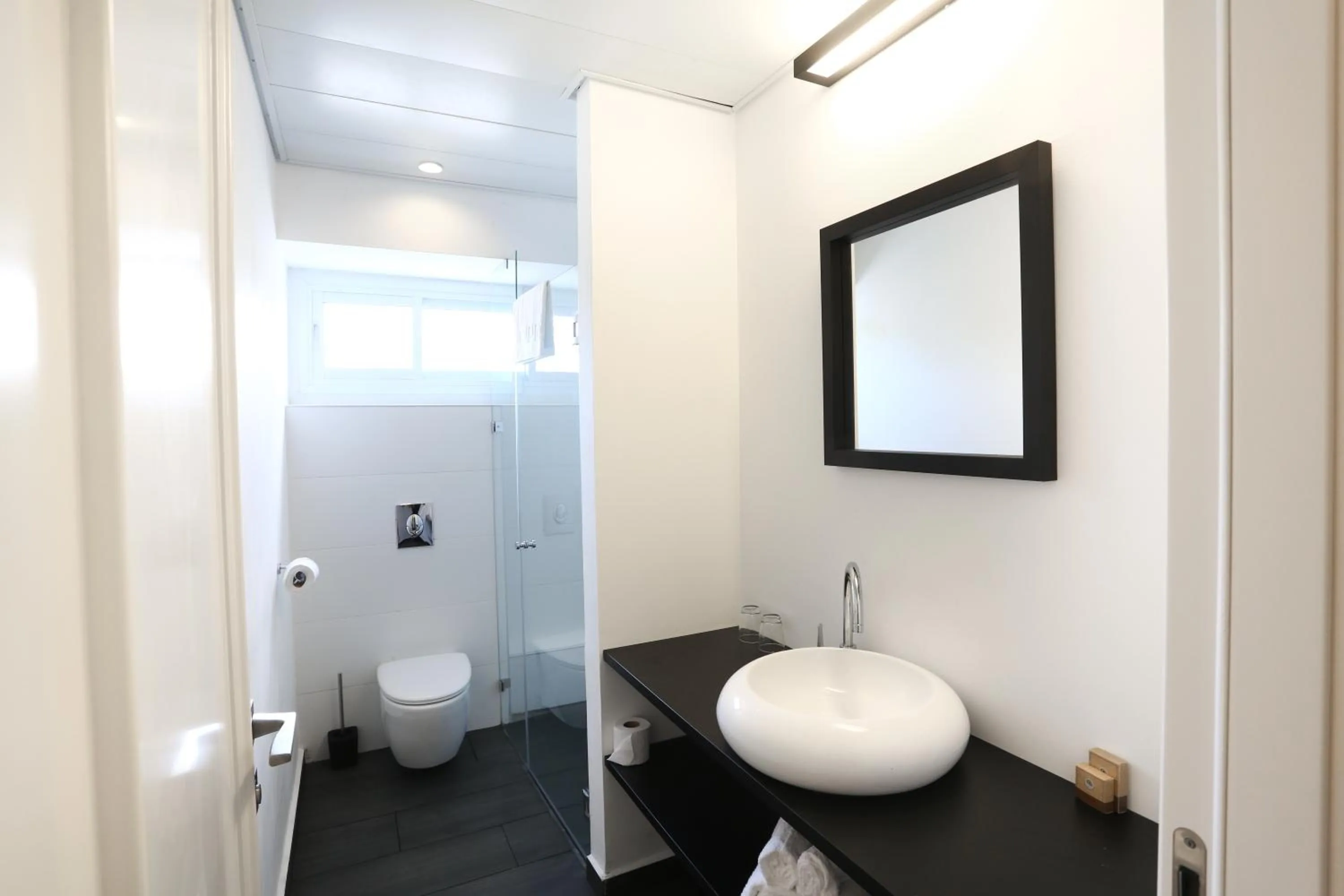 Bathroom in Dizengoff Avenue Boutique Hotel