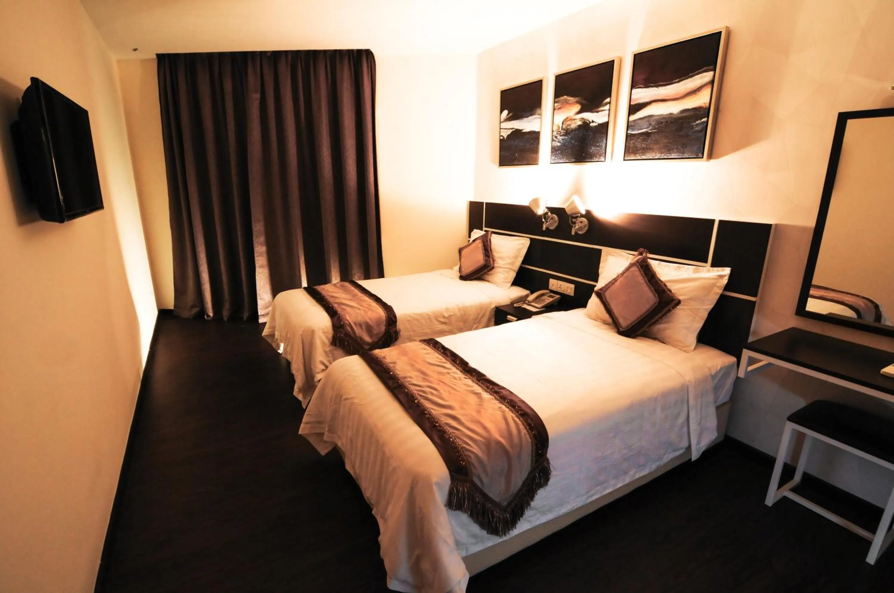 Superior Twin Room in K Garden Hotel Parit Buntar