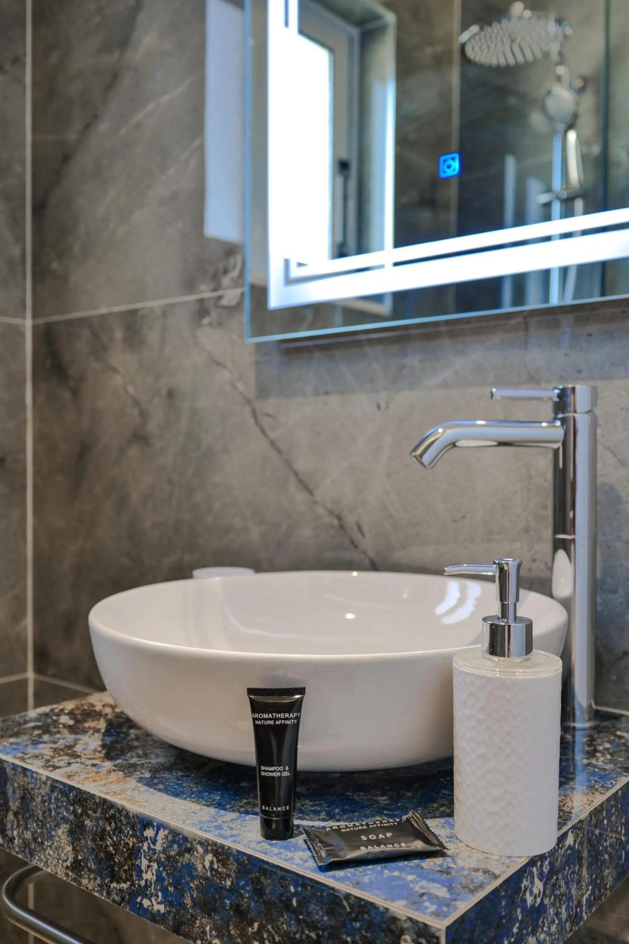 Bathroom in La Maison Boutique Hotel