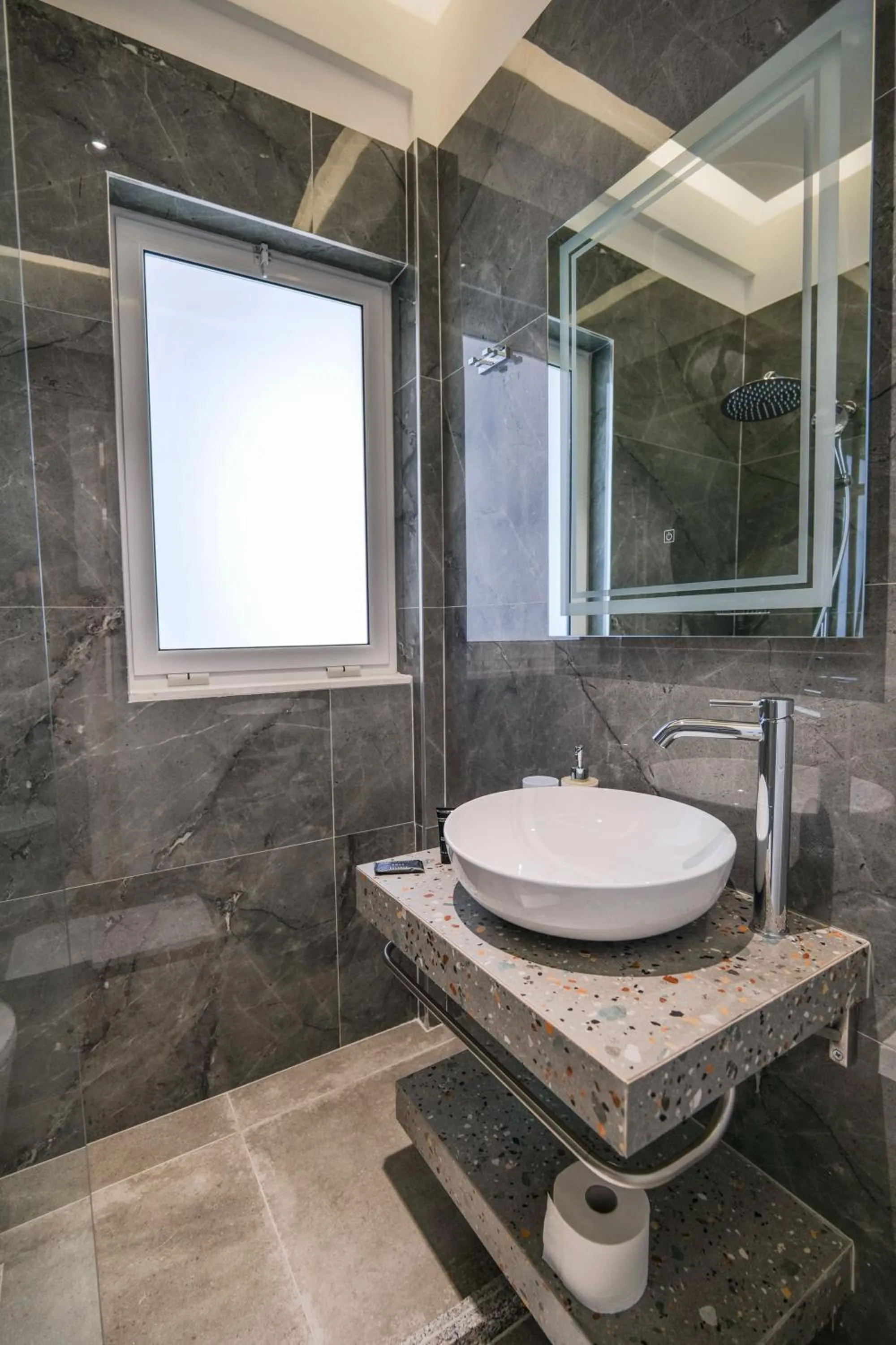 Bathroom in La Maison Boutique Hotel