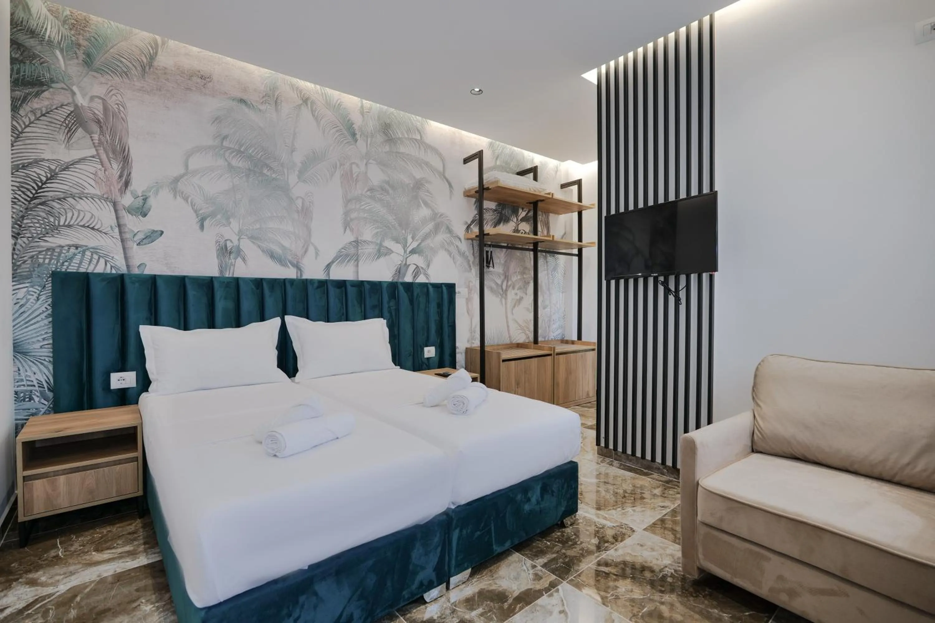 Photo of the whole room, Bed in La Maison Boutique Hotel