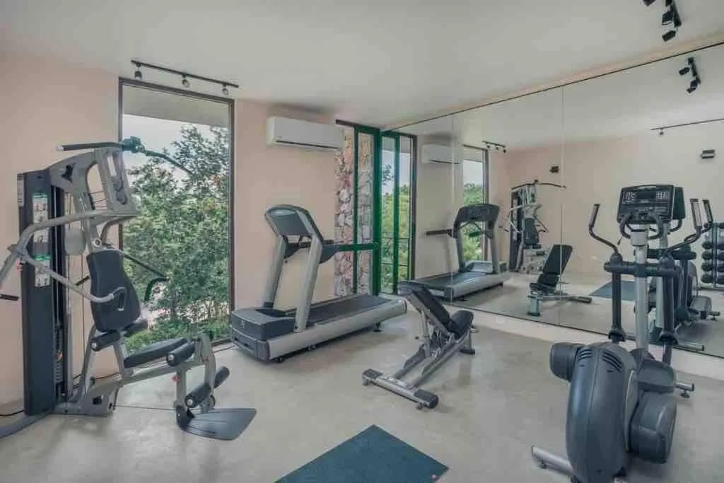 Fitness centre/facilities in Luxury 2 BDR 2 BTH 2 Bikes Jacuzzi FibOptic WiFi.