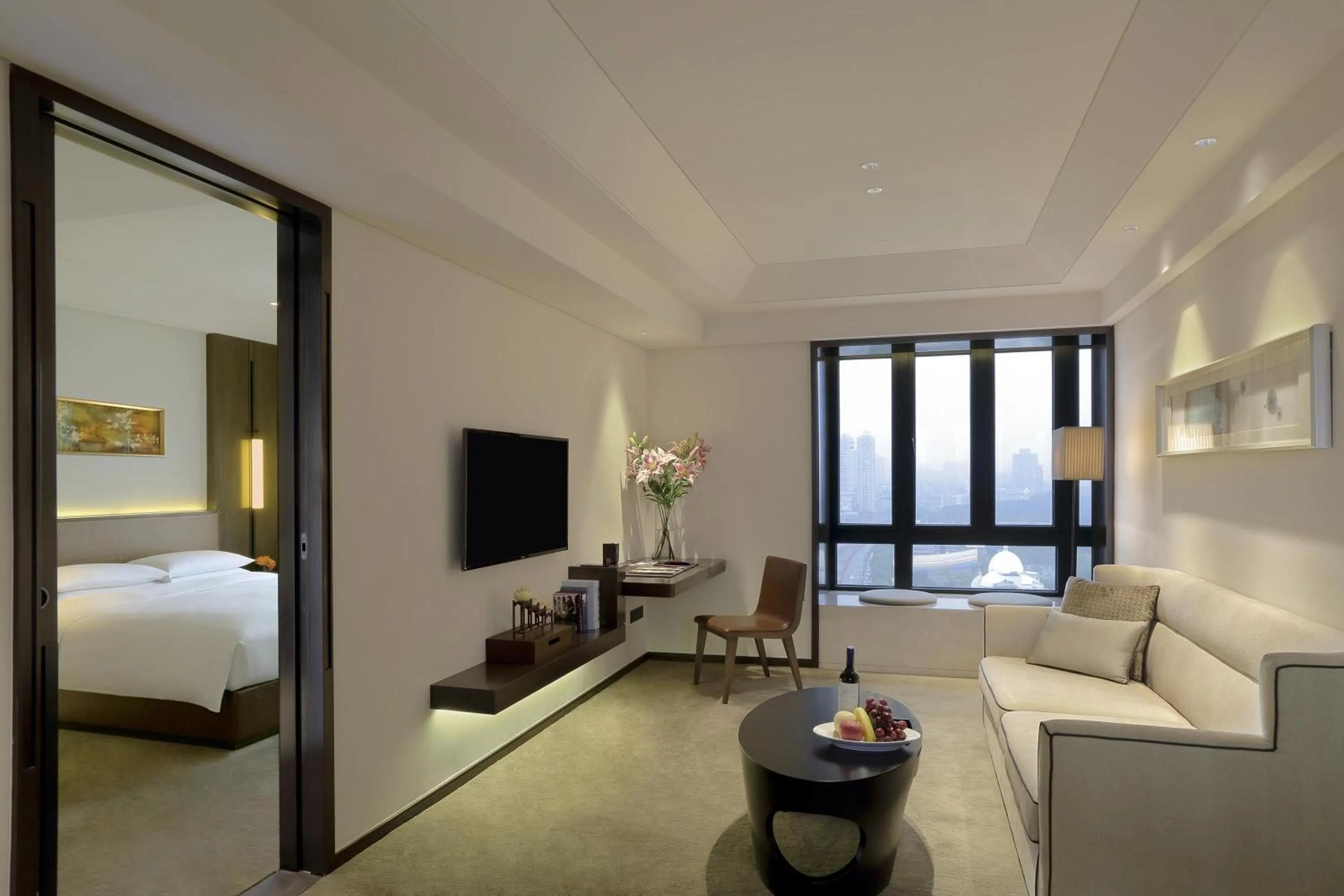 Photo of the whole room, Bed in Hyatt Place Shenzhen Dongmen