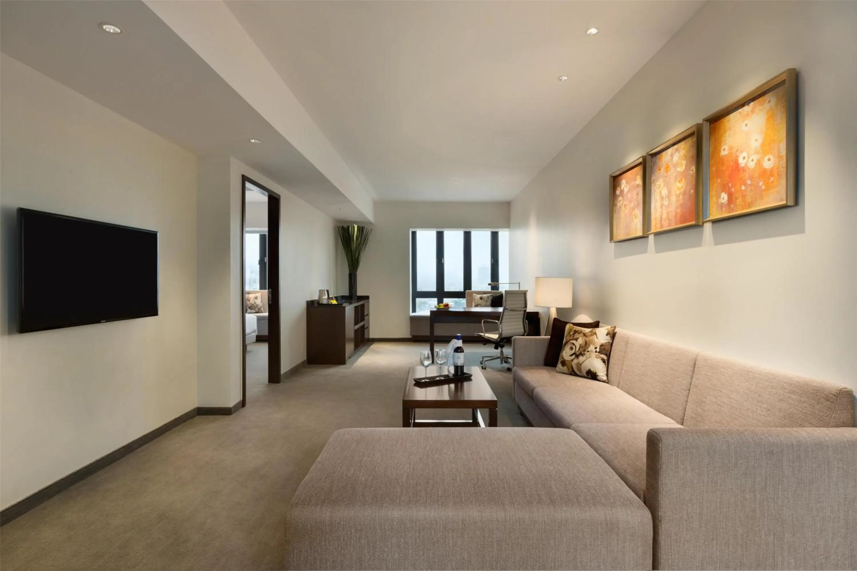 Photo of the whole room in Hyatt Place Shenzhen Dongmen