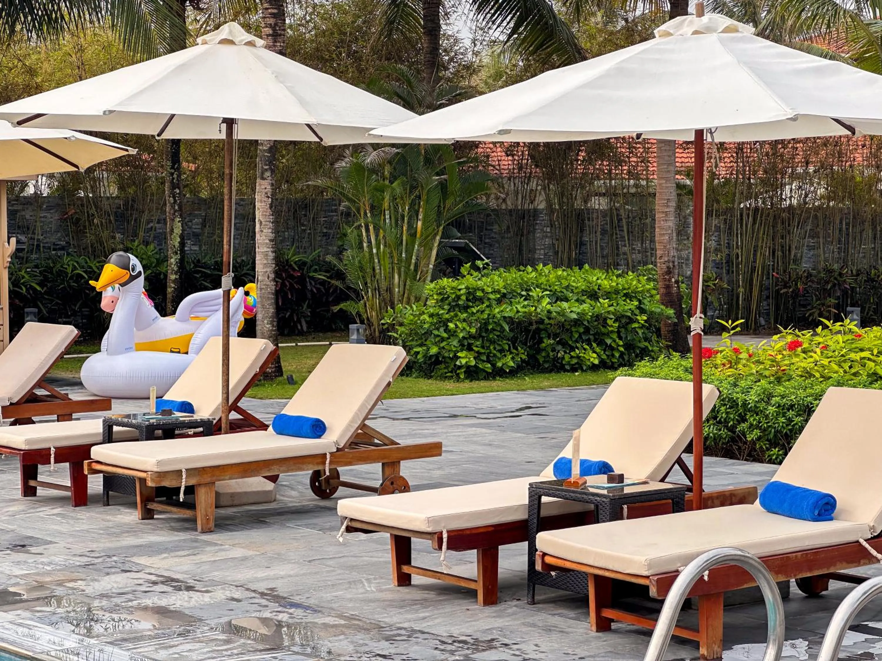 Swimming pool in Grandvrio Ocean Resort Danang