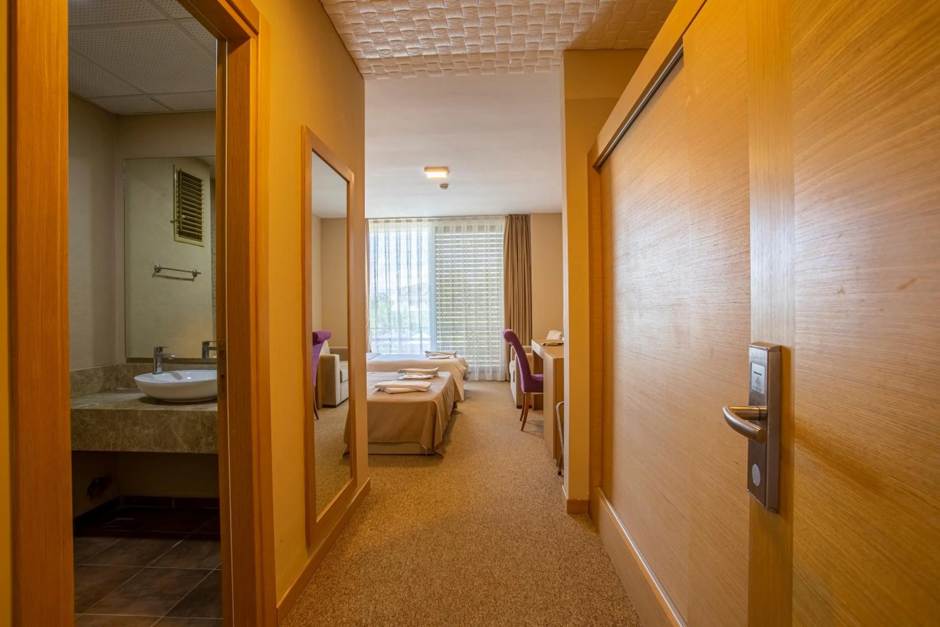 Photo of the whole room, Bed in Zeytin Bahcesi Hotel