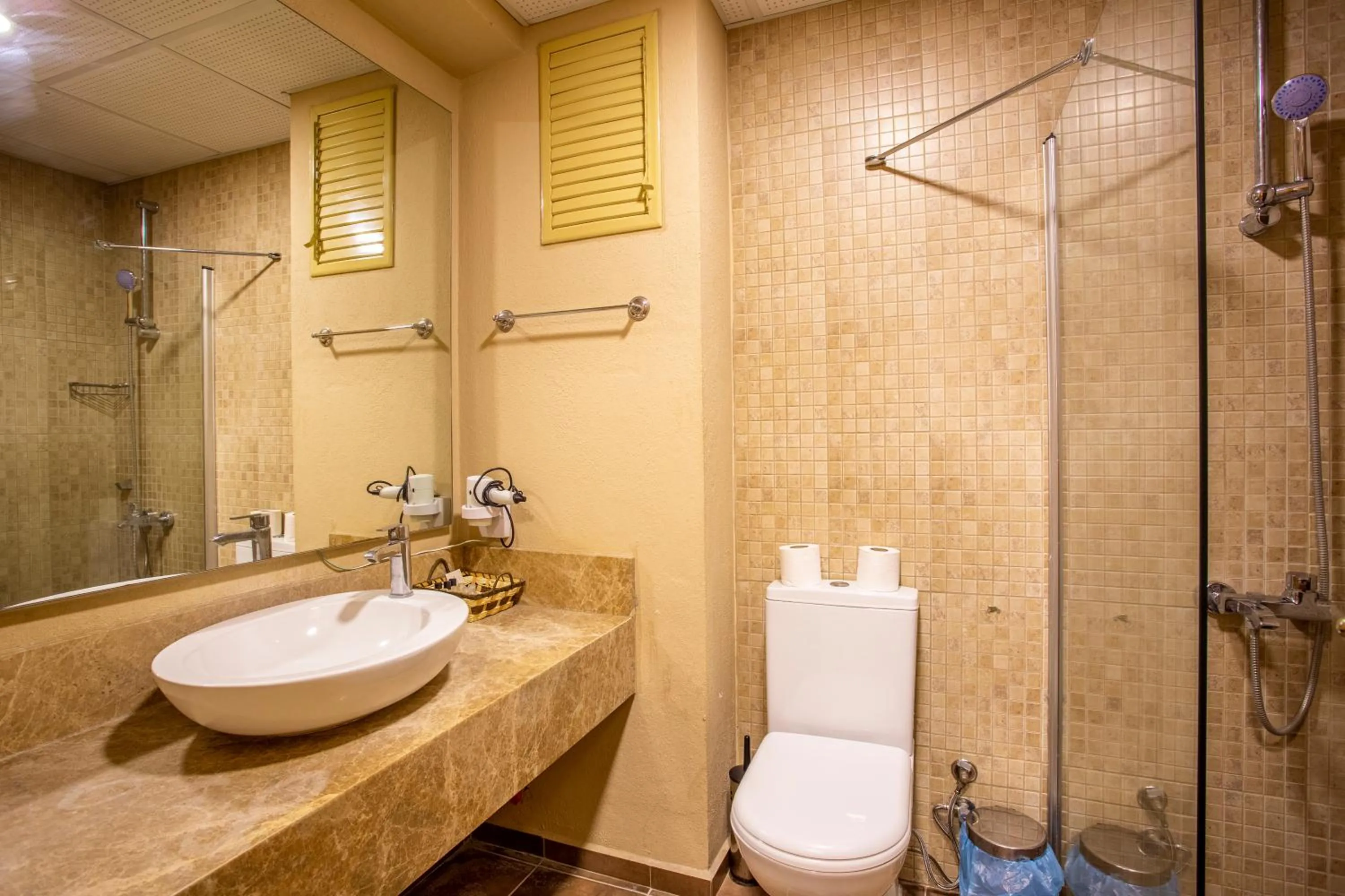 Bathroom in Zeytin Bahcesi Hotel