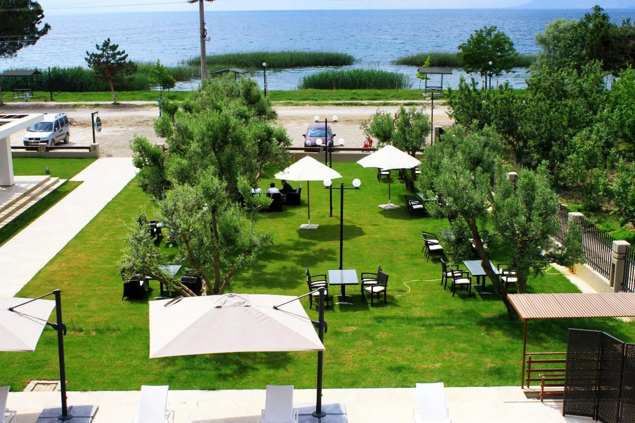 Garden in Zeytin Bahcesi Hotel