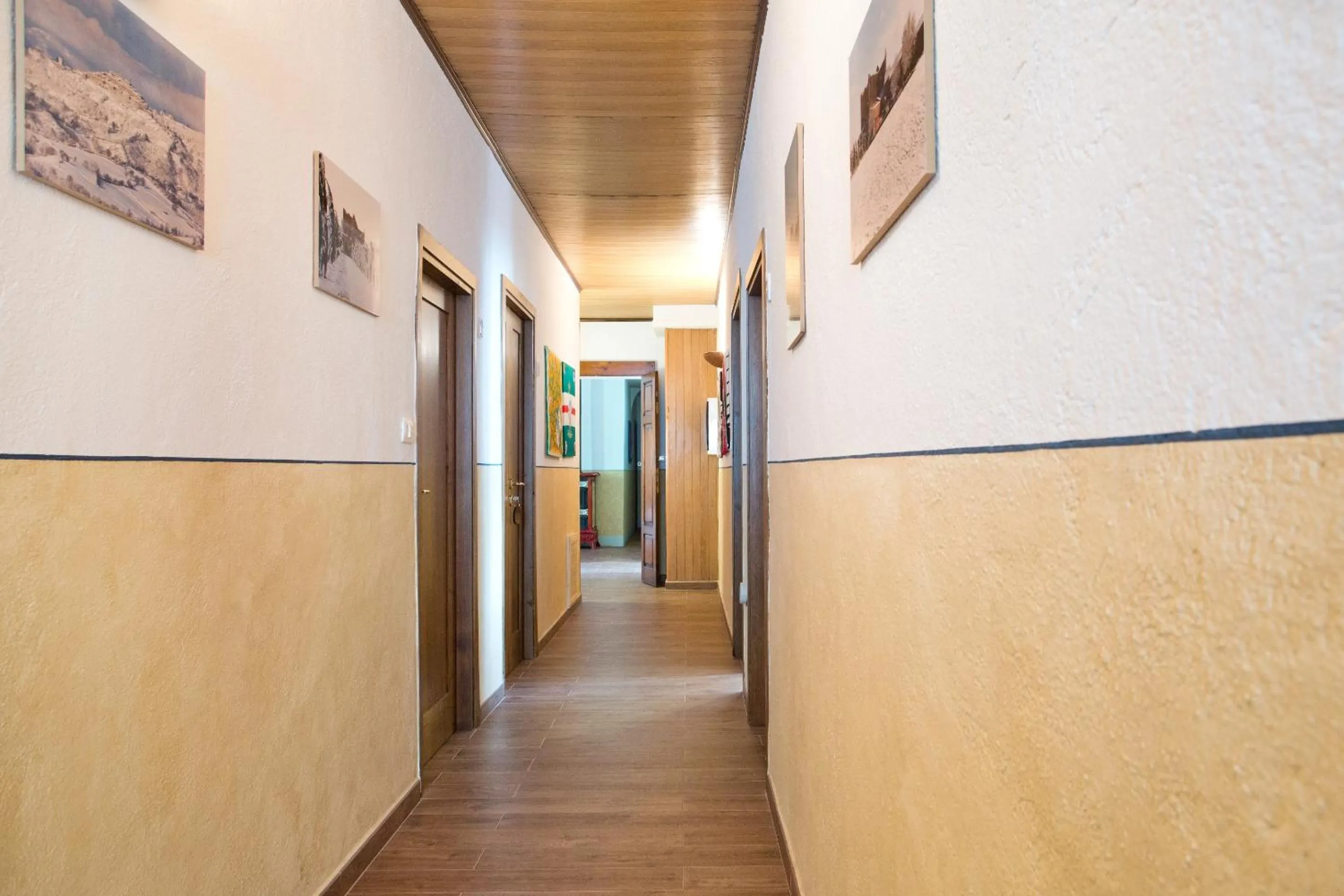 Decorative detail in Agriturismo San Galgano