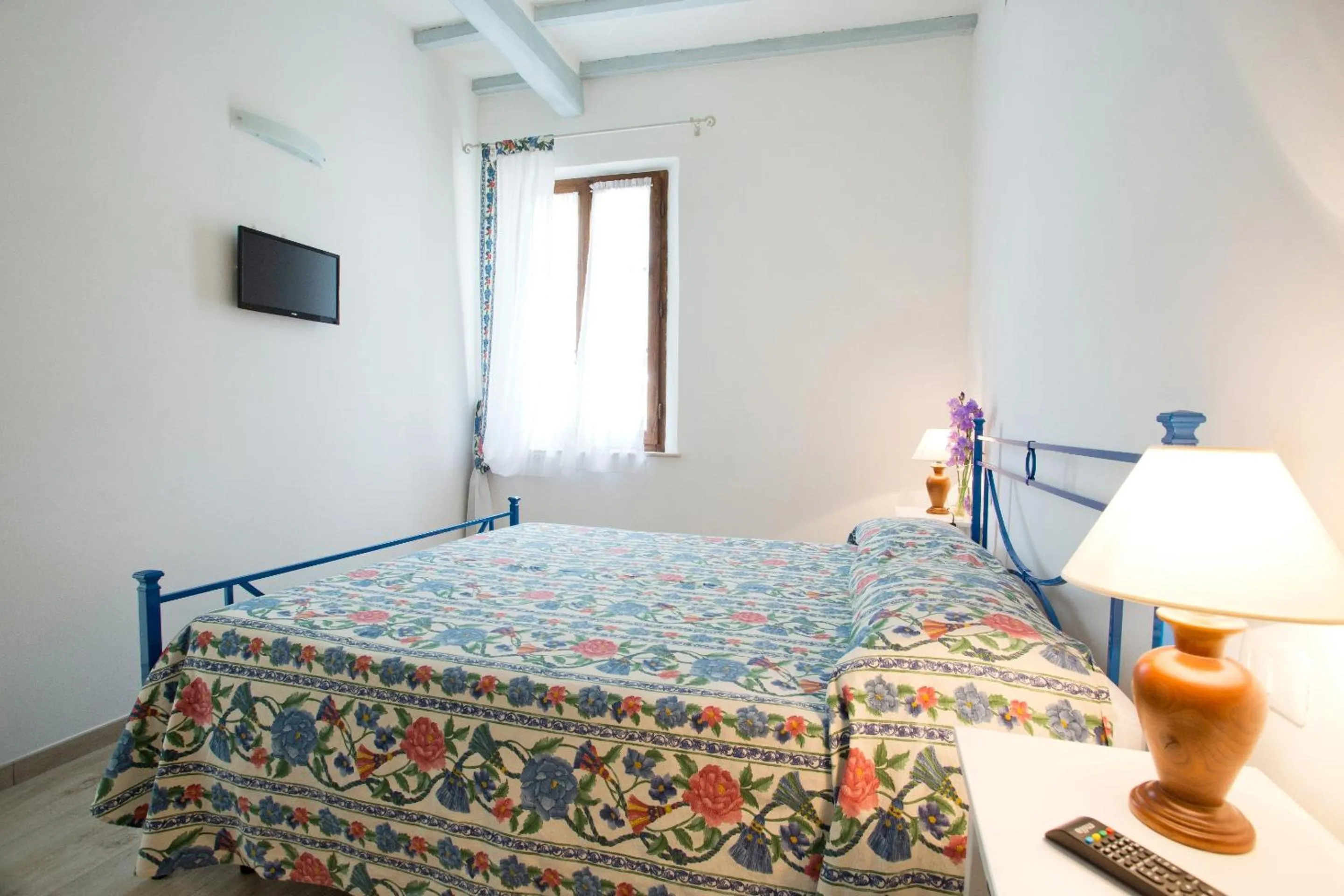 Photo of the whole room, Bed in Agriturismo San Galgano