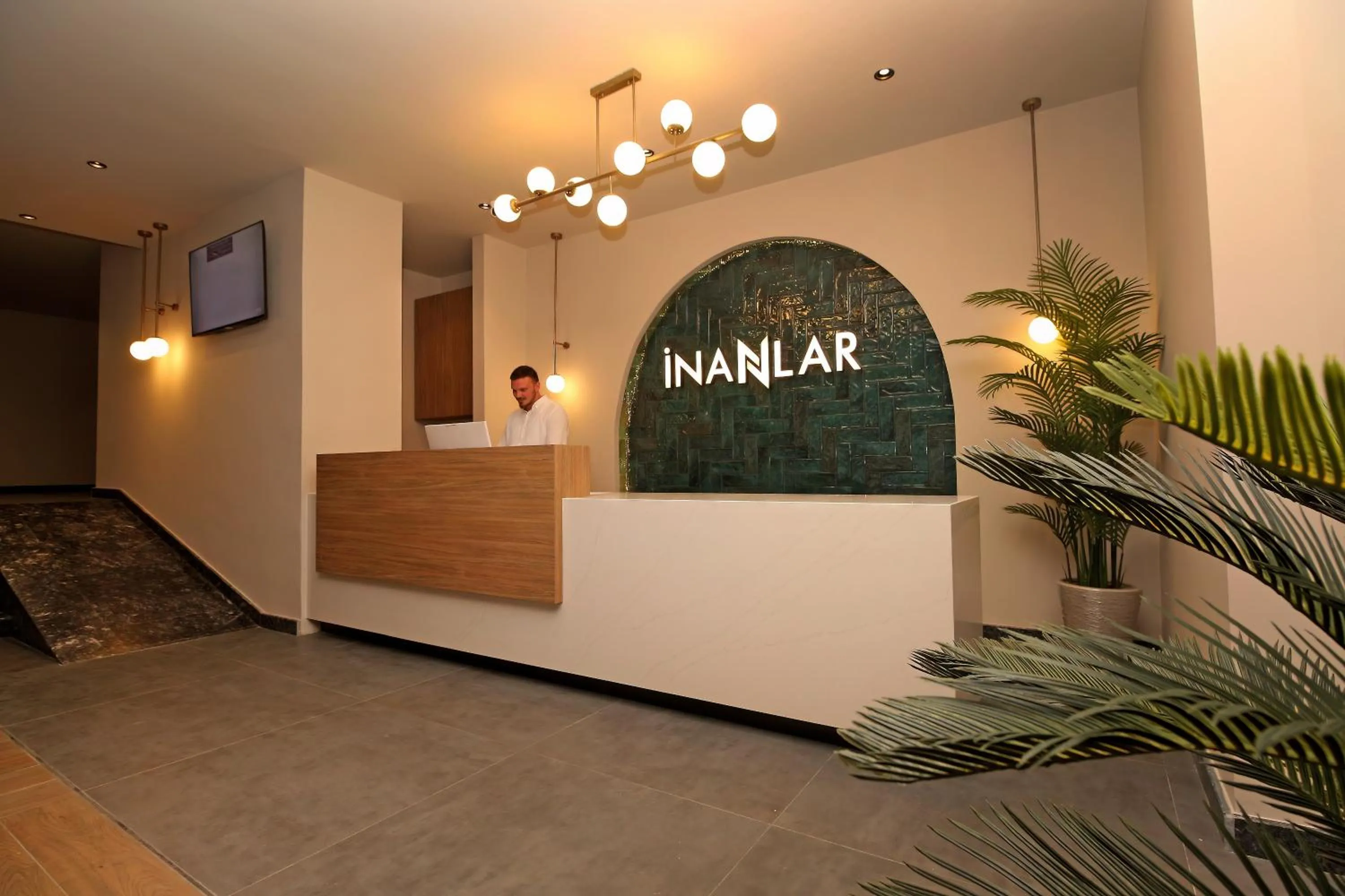 Lobby or reception in İnanlar City Hotel