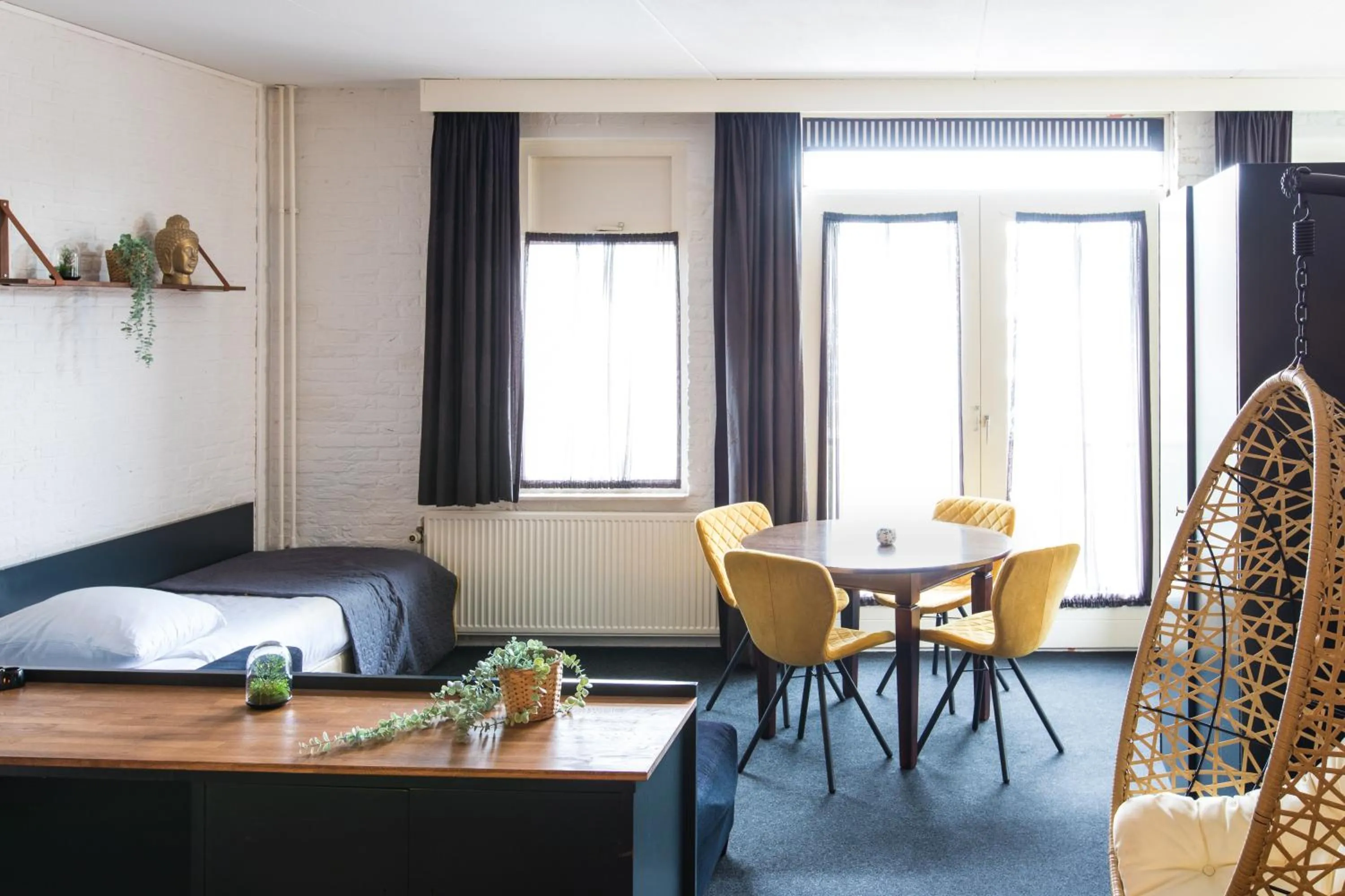 Bed in Hotel Café Restaurant De Posthoorn