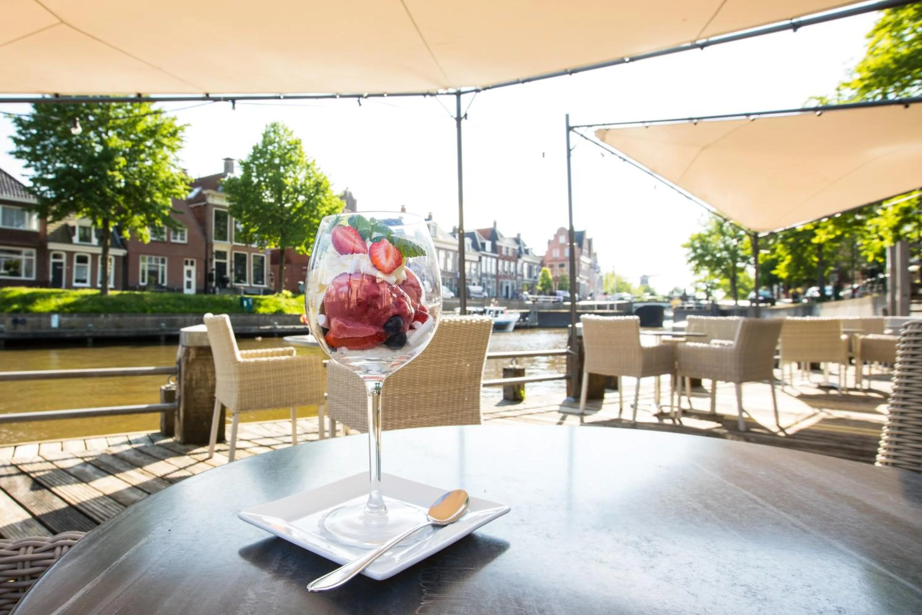 Restaurant/places to eat in Hotel Café Restaurant De Posthoorn