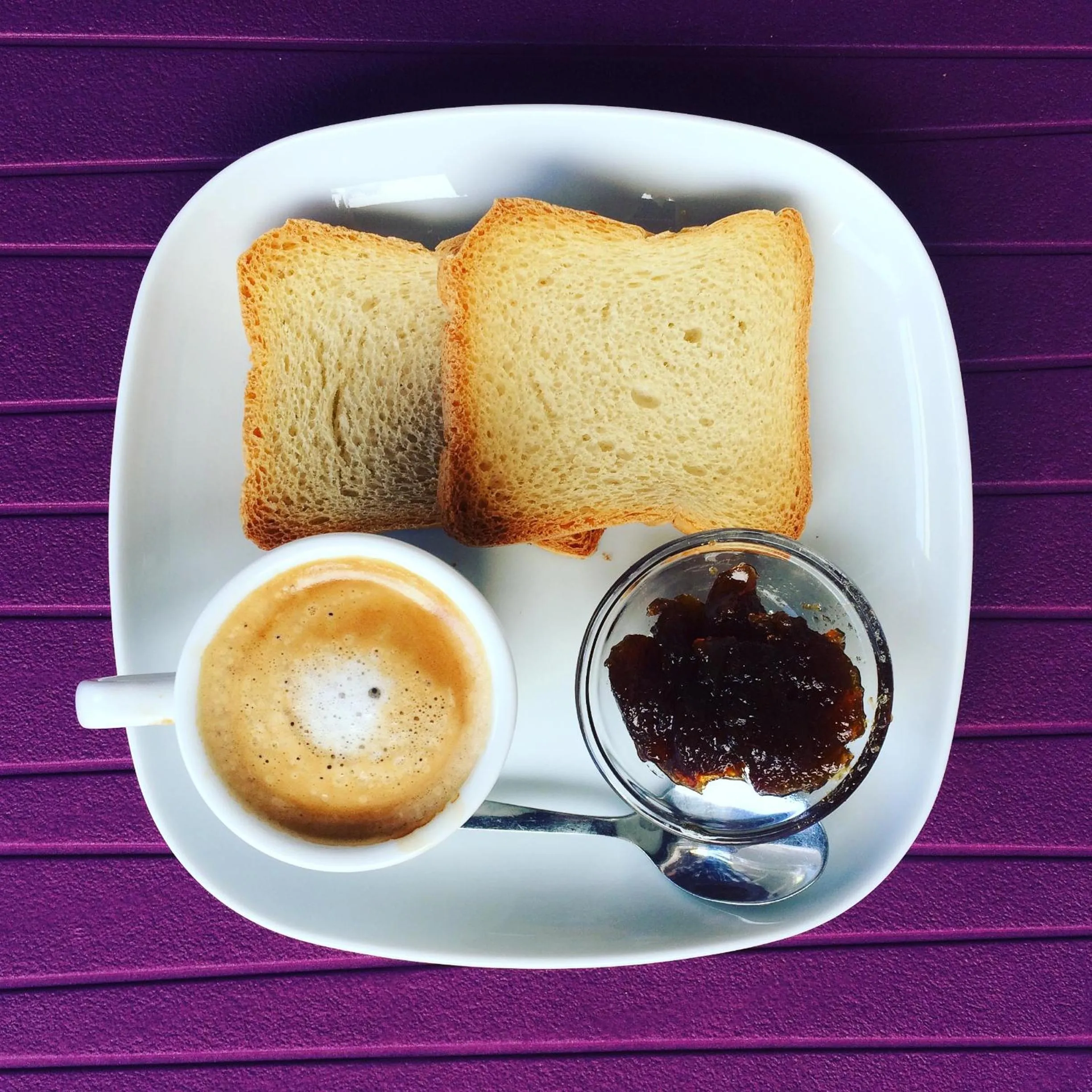 Buffet breakfast in Casa Canale