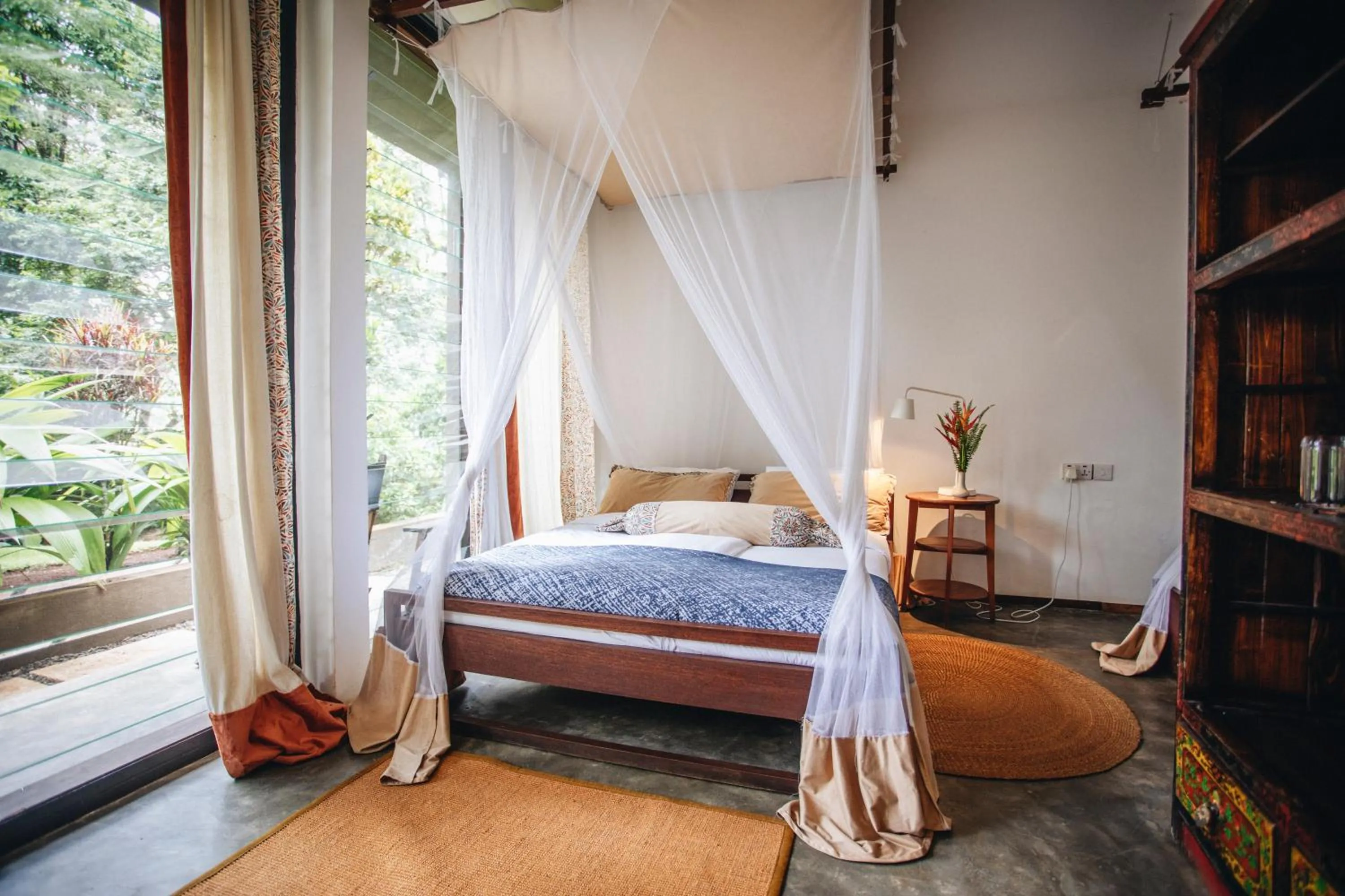 Bed in Kaliwa Lodge