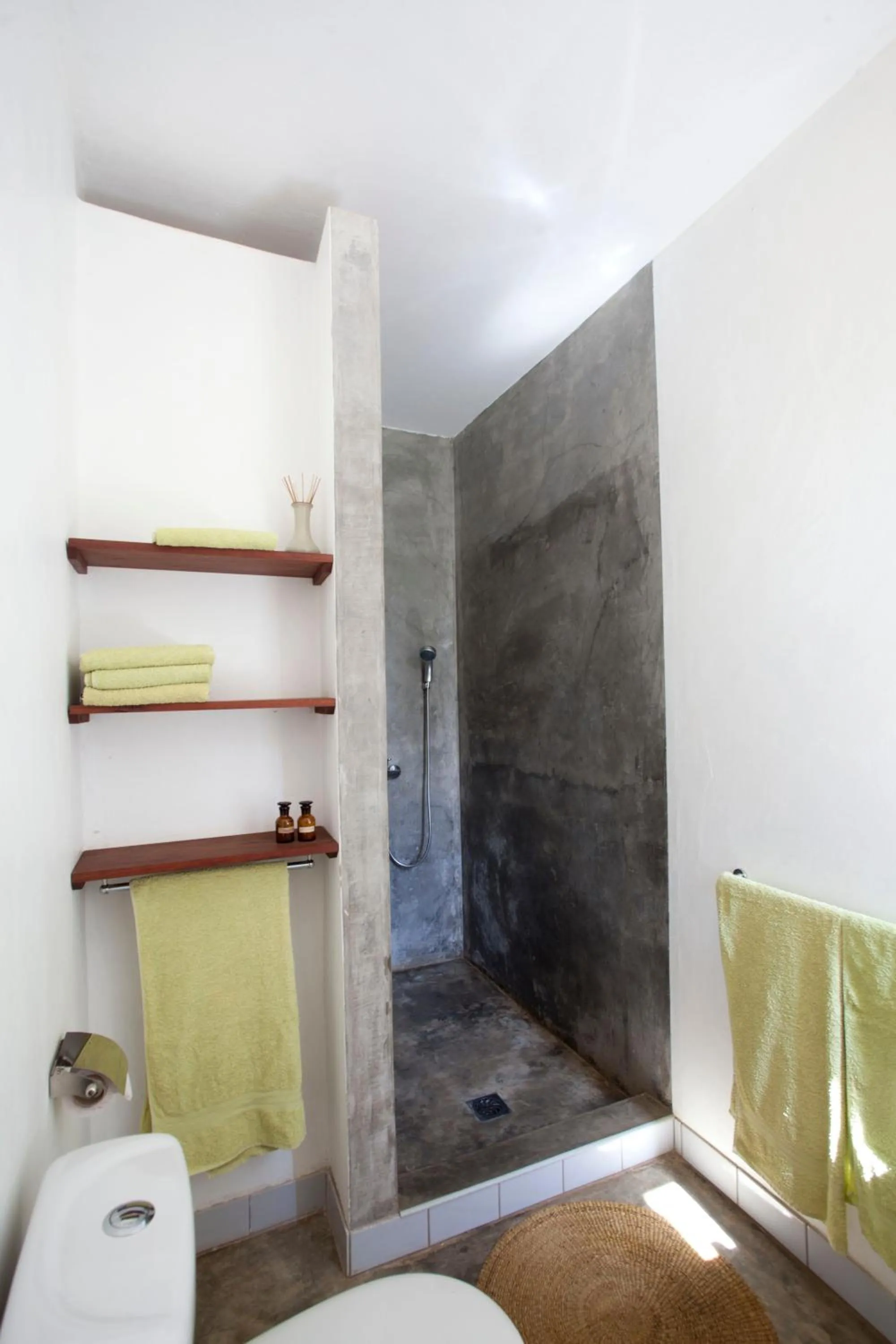 Bathroom in Kaliwa Lodge