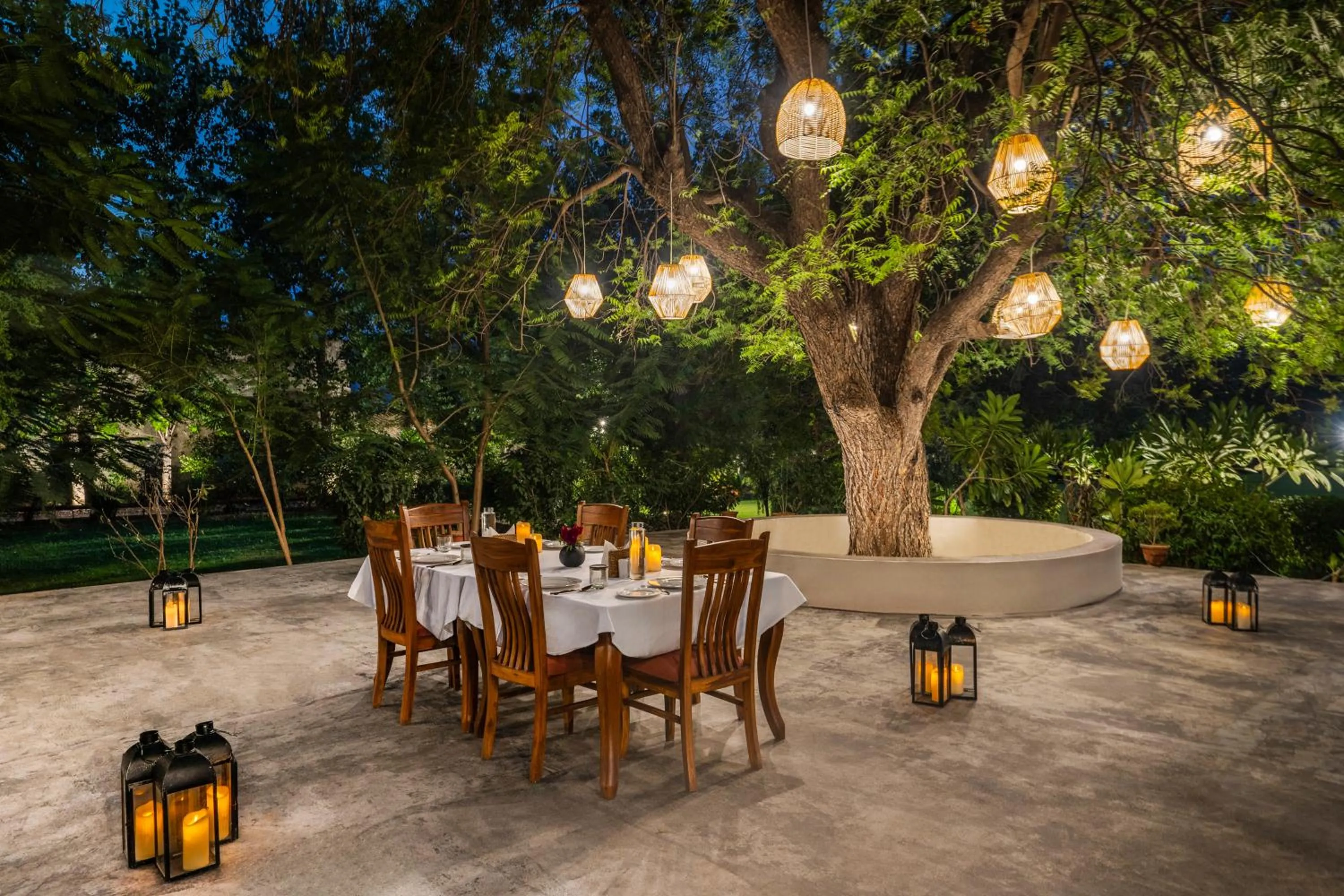 Dining area in ZANA Luxury Forest Resort, Ranthambore