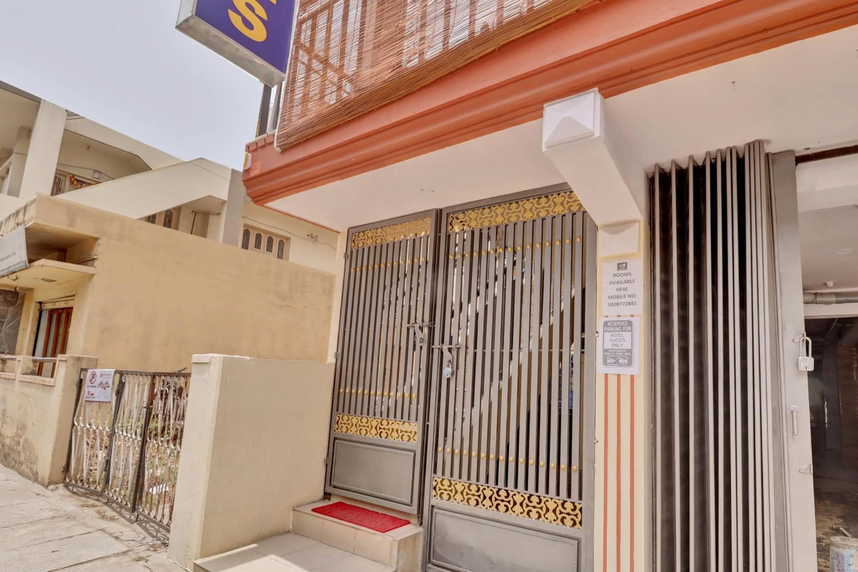 Facade/entrance in Hotel O IRA Comforts