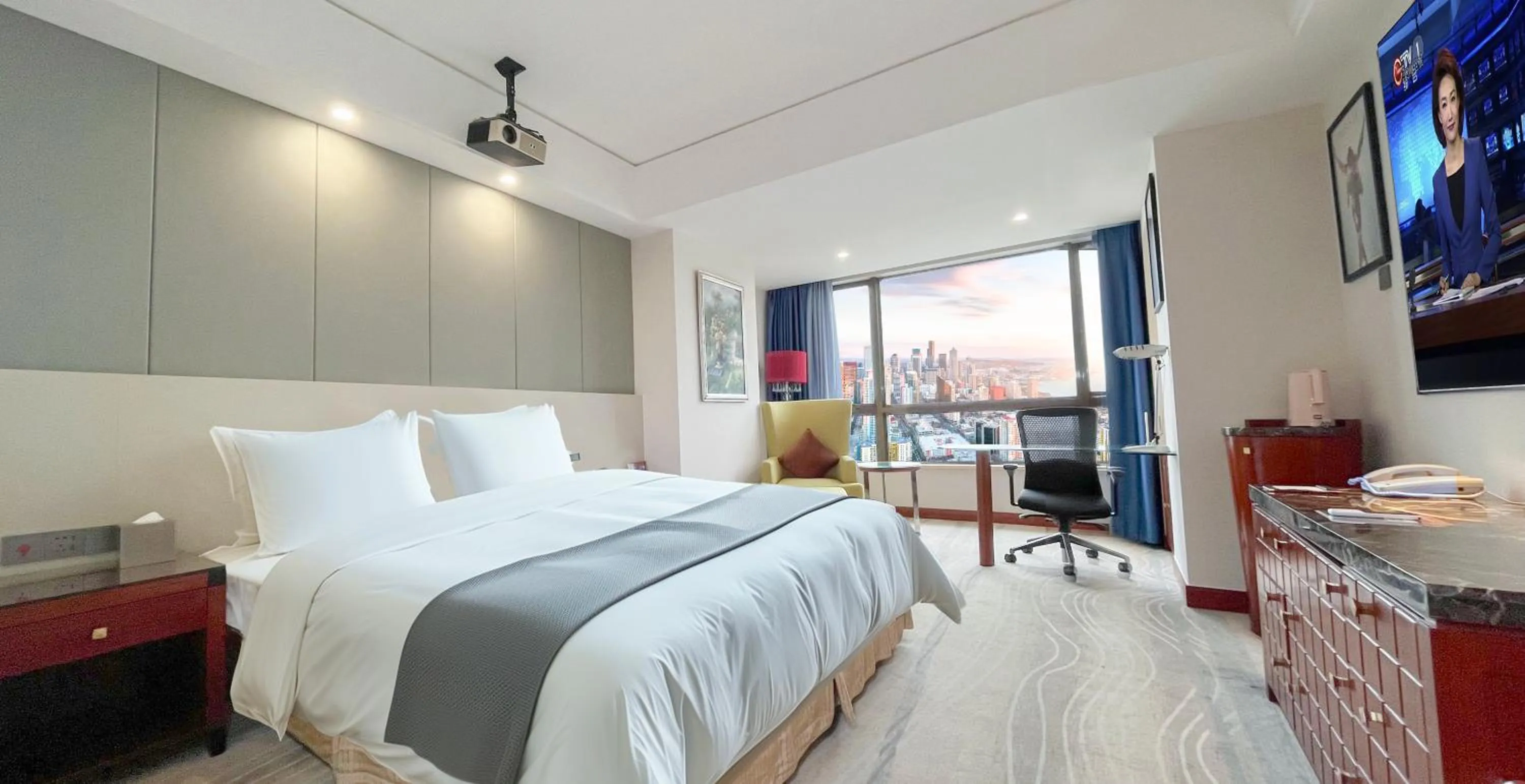 Photo of the whole room, Bed in Haikou Mingguang Shengyi Hotel (Previous Mingguang International Hotel)