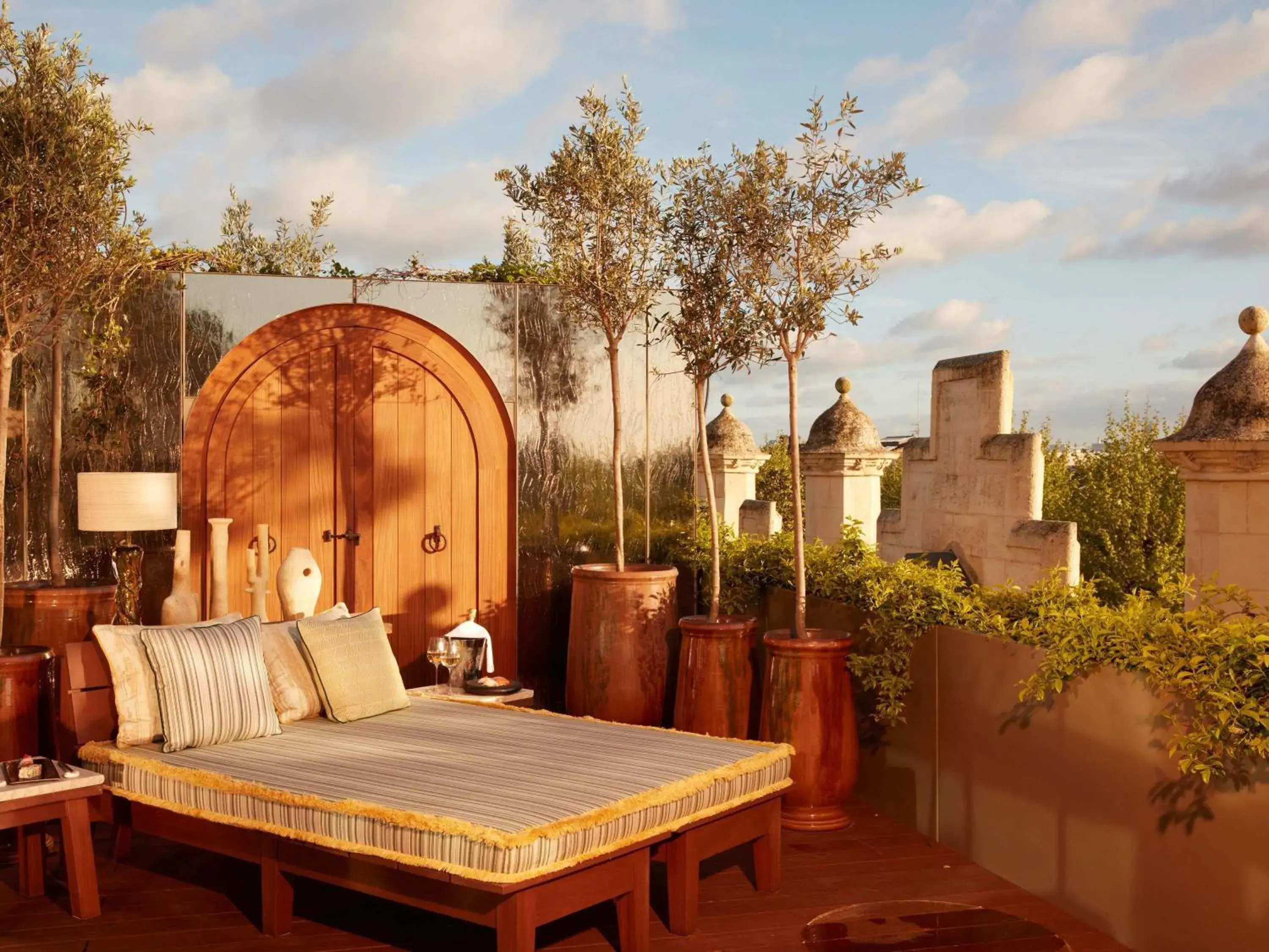 Mondrian Terrace Suite in Mondrian Bordeaux Les Carmes Mondrian Terrace Suite in Mondrian Bordeaux Les Carmes