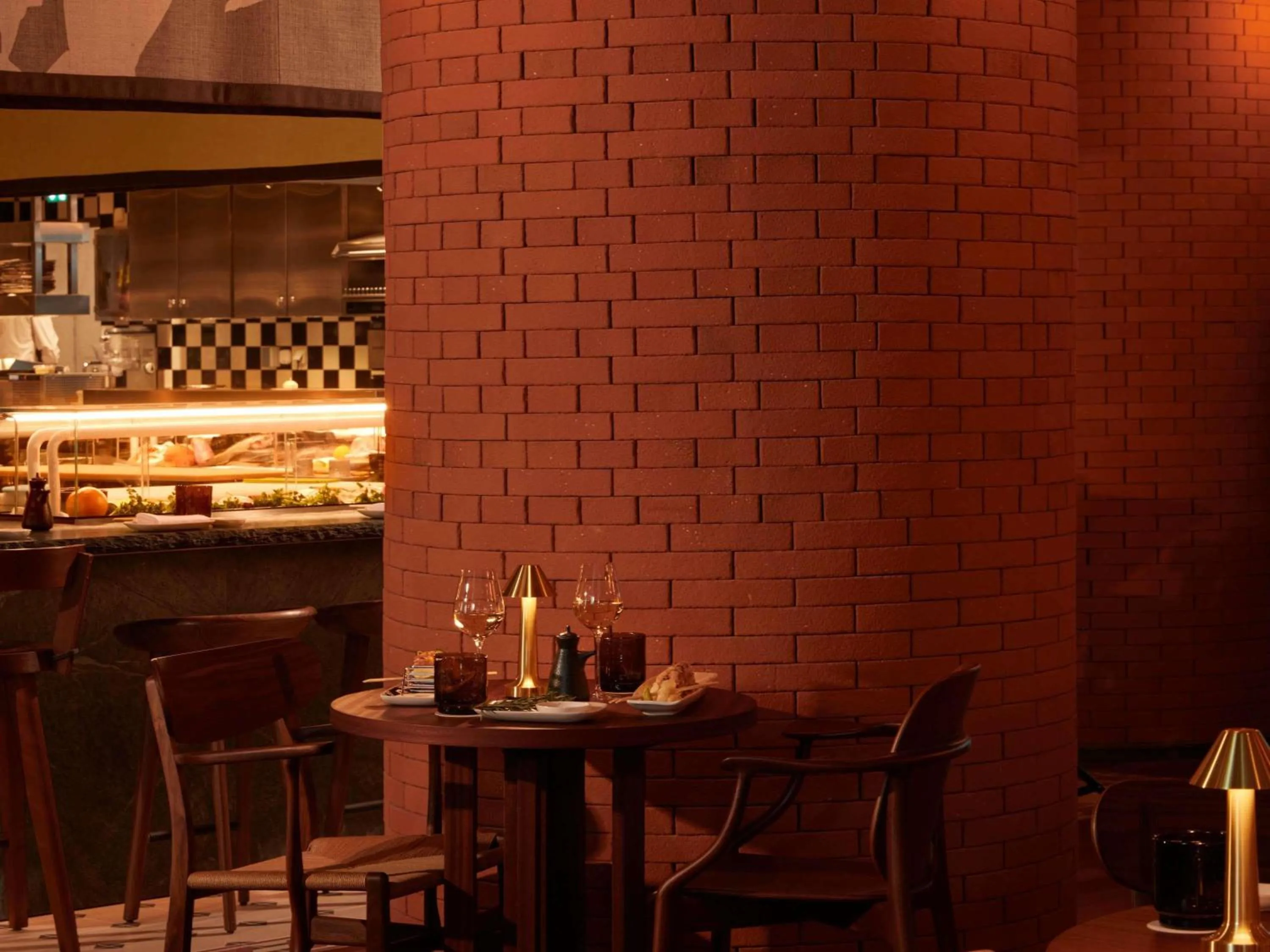 Restaurant/places to eat in Mondrian Bordeaux Les Carmes