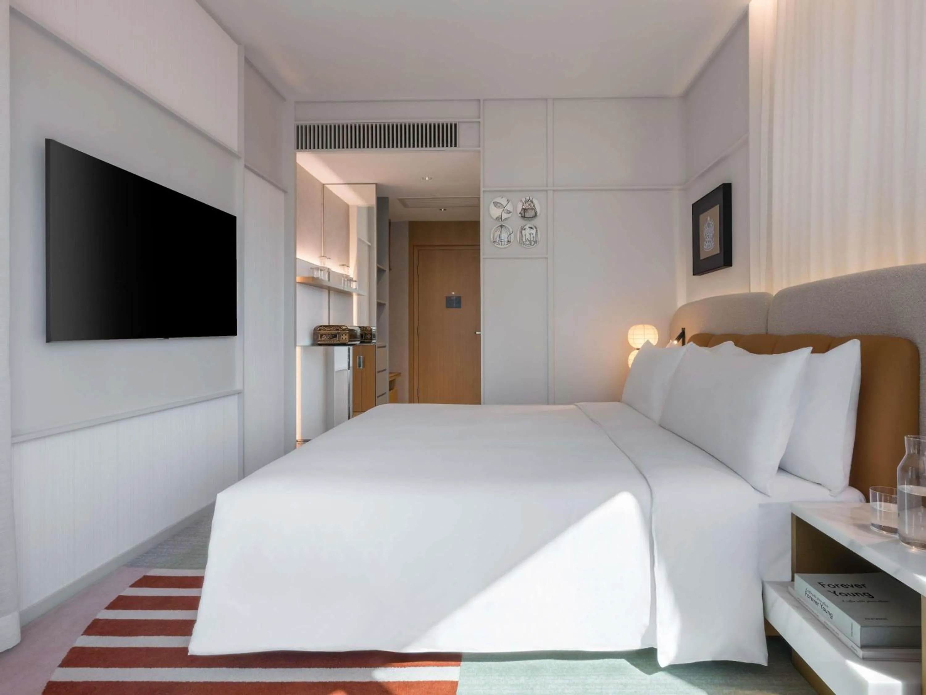 Bedroom, Bed in Mondrian Hong Kong