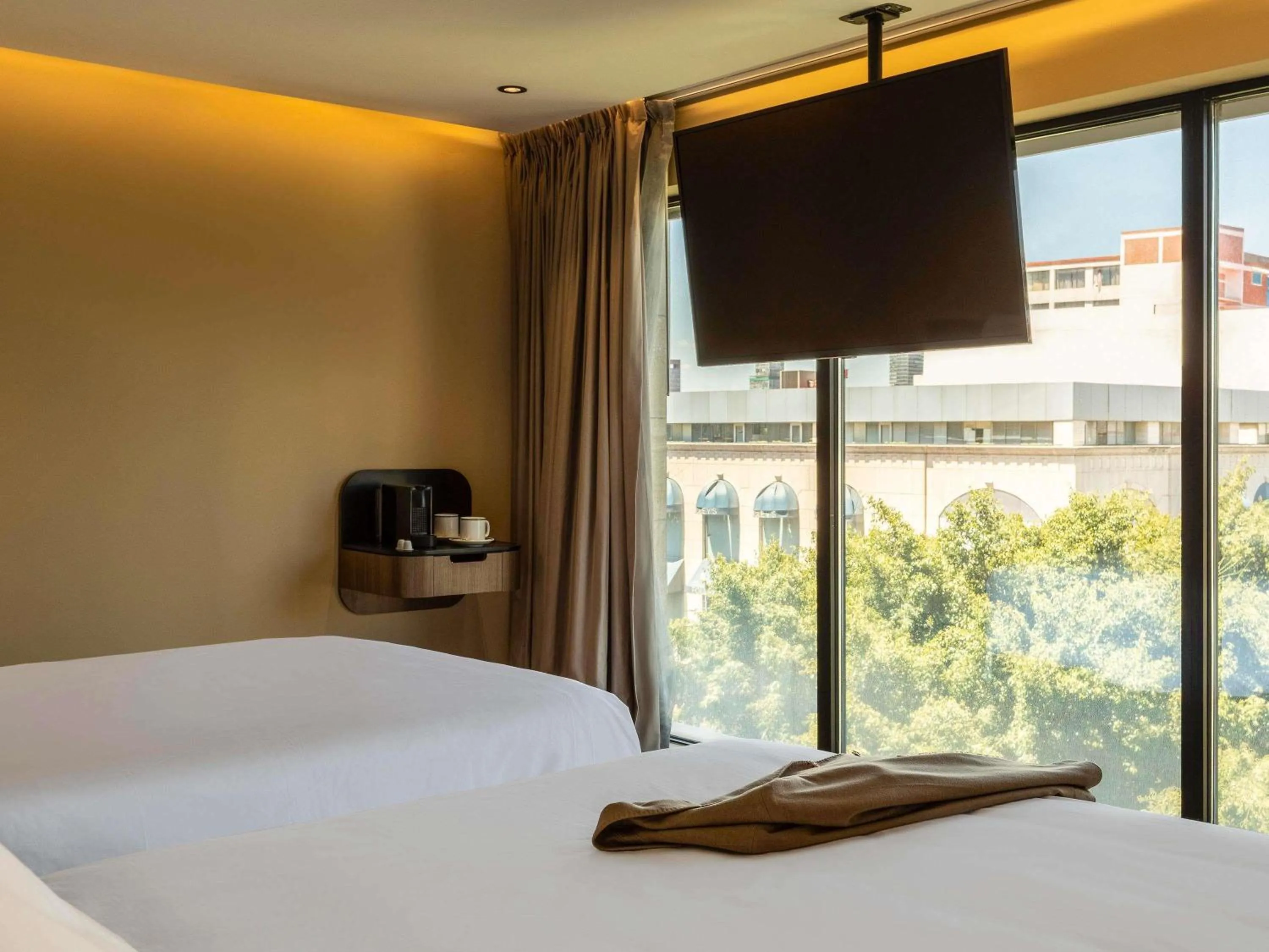 Bedroom, Bed in Novotel México City Centro Histórico